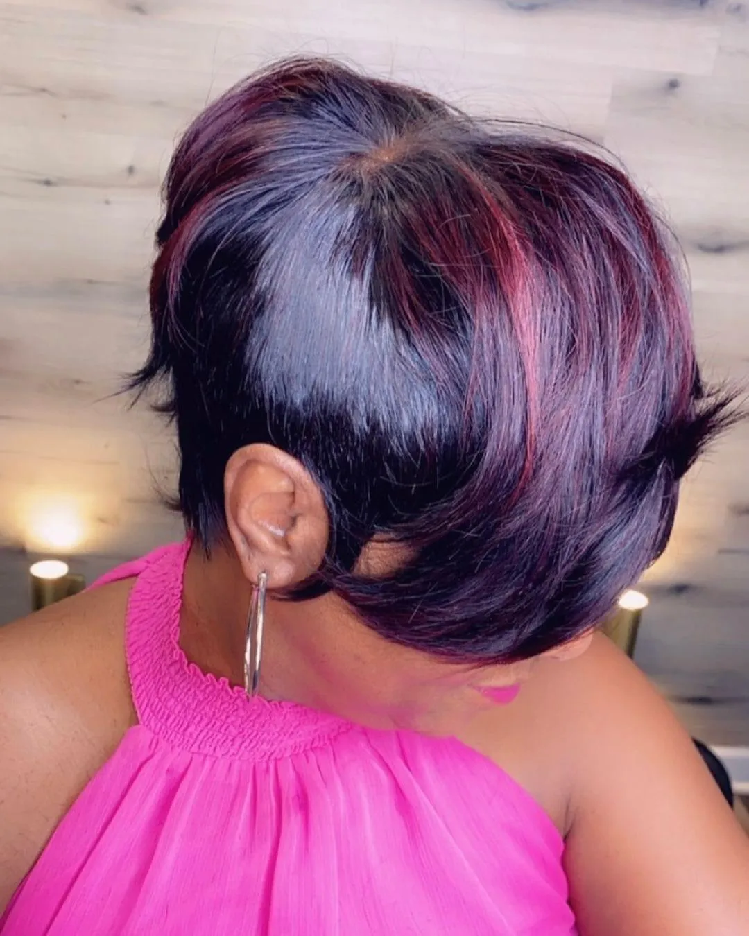 BeQueen 99,9€=1 perruques sans colle “	Alpha” Perruque Customisée Pixie Rouge mix Noir