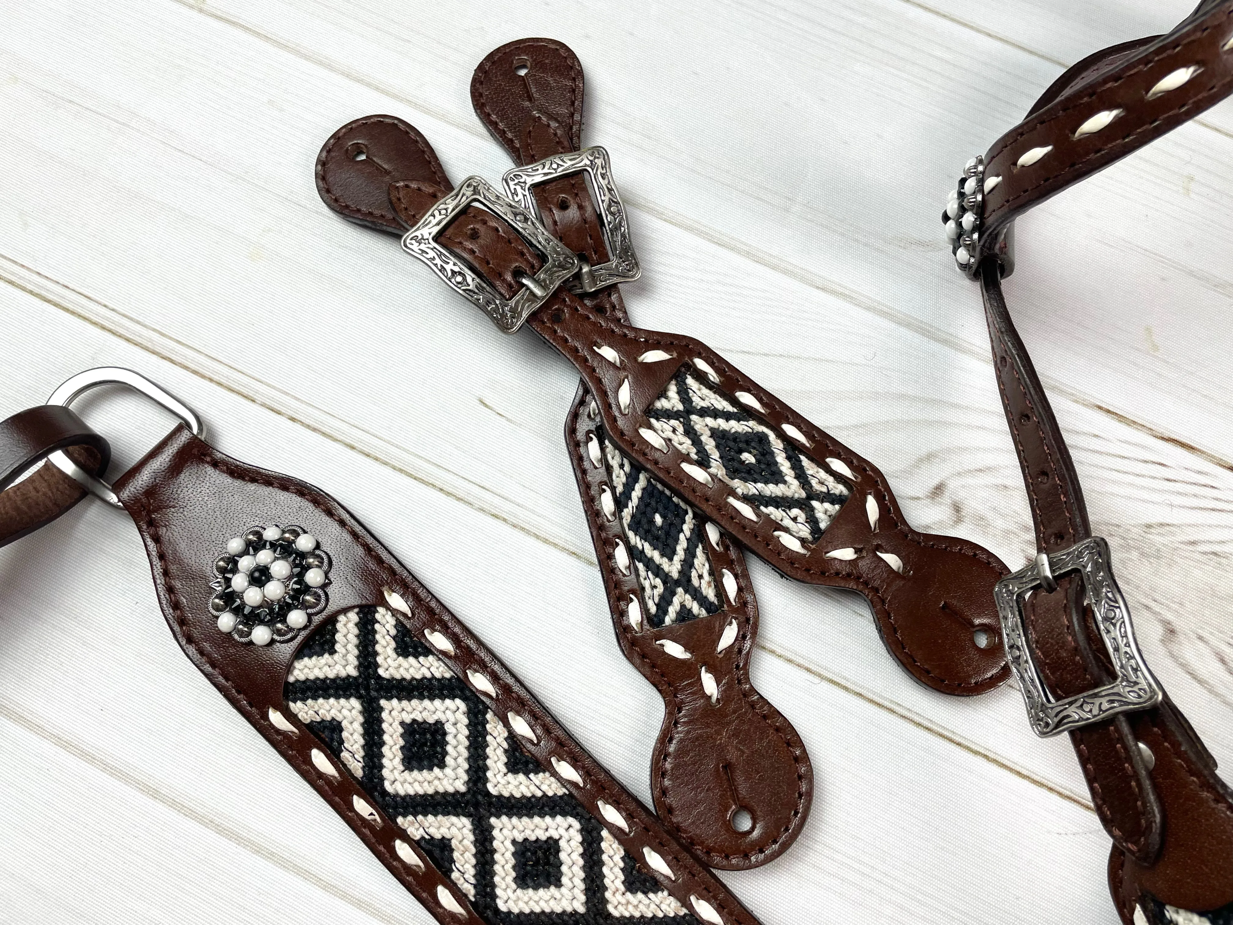 Black & White Woven Inset - White Buckstitch Spur Straps