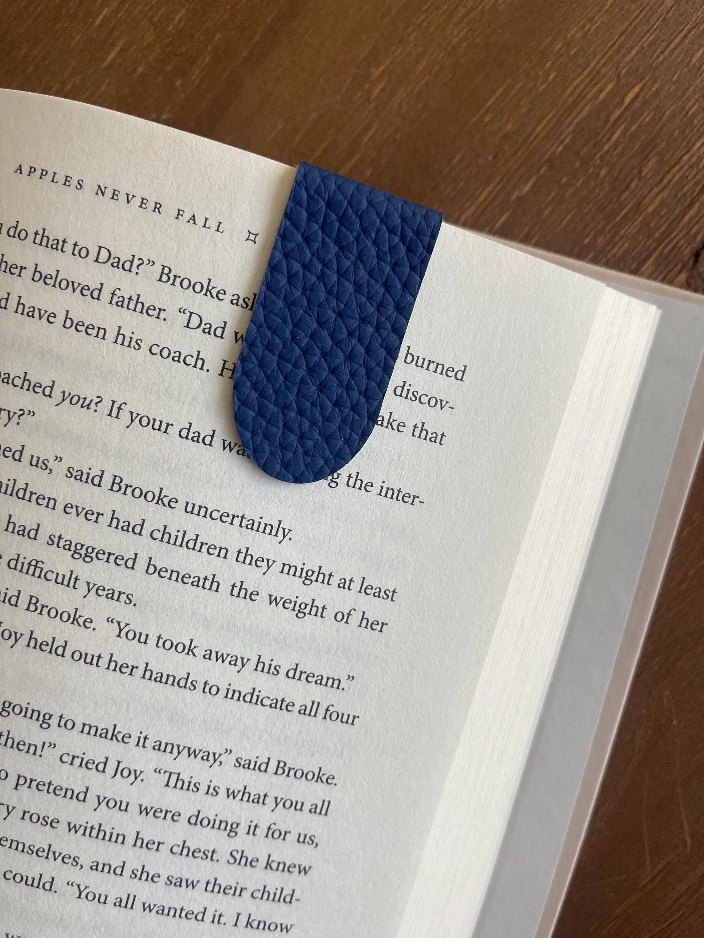 Blue Floral Magnetic Bookmark Pair