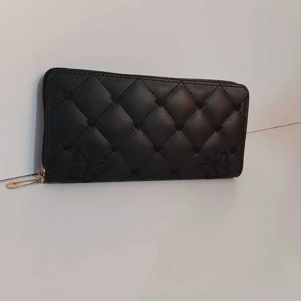 Butterfly Embroided Leather Wallet - Black - W06