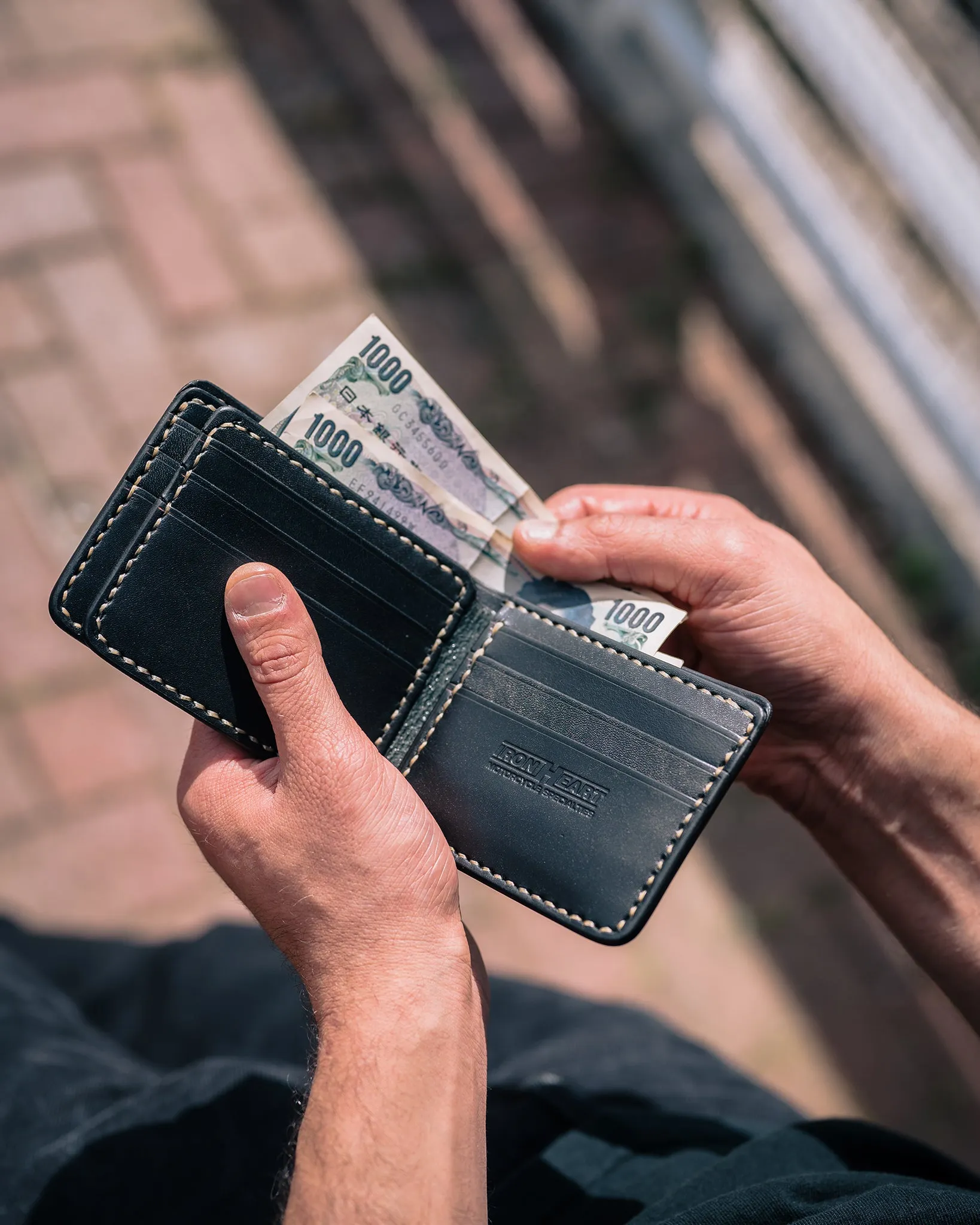 Calf Folding Wallet - Black