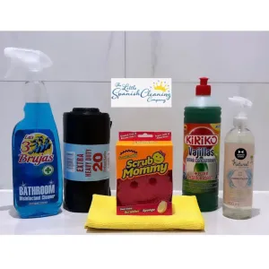 Caravan Clean & Sparkle Essentials Bundle