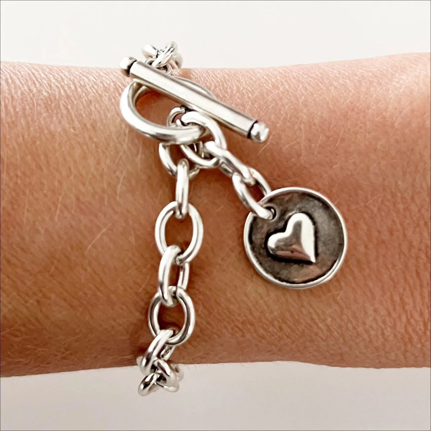 Circle Pendant Chain Bracelet-Gold/Silver "Breathe"