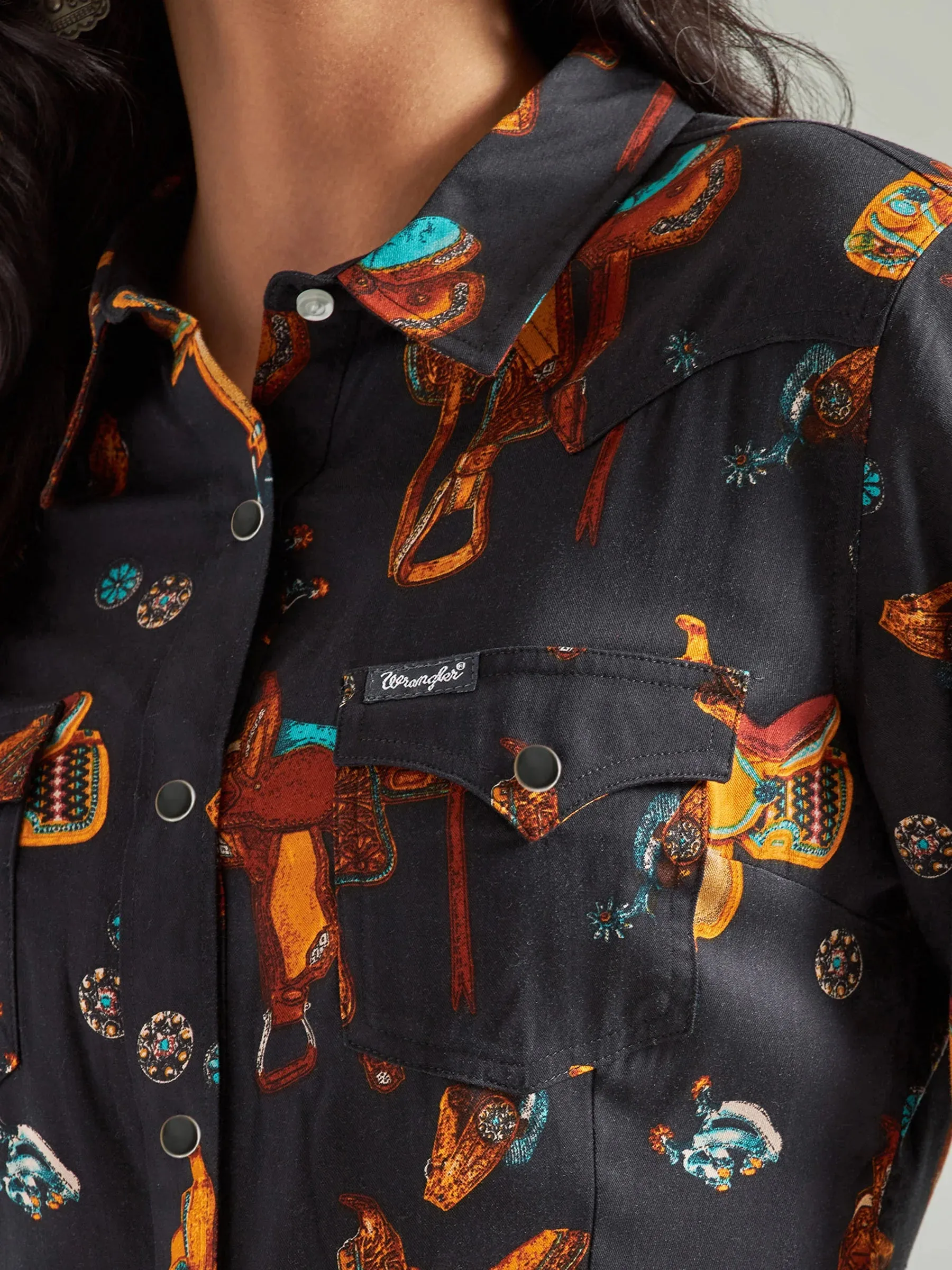 CL112339549-Shirt Ladies L/S Black w/Saddles