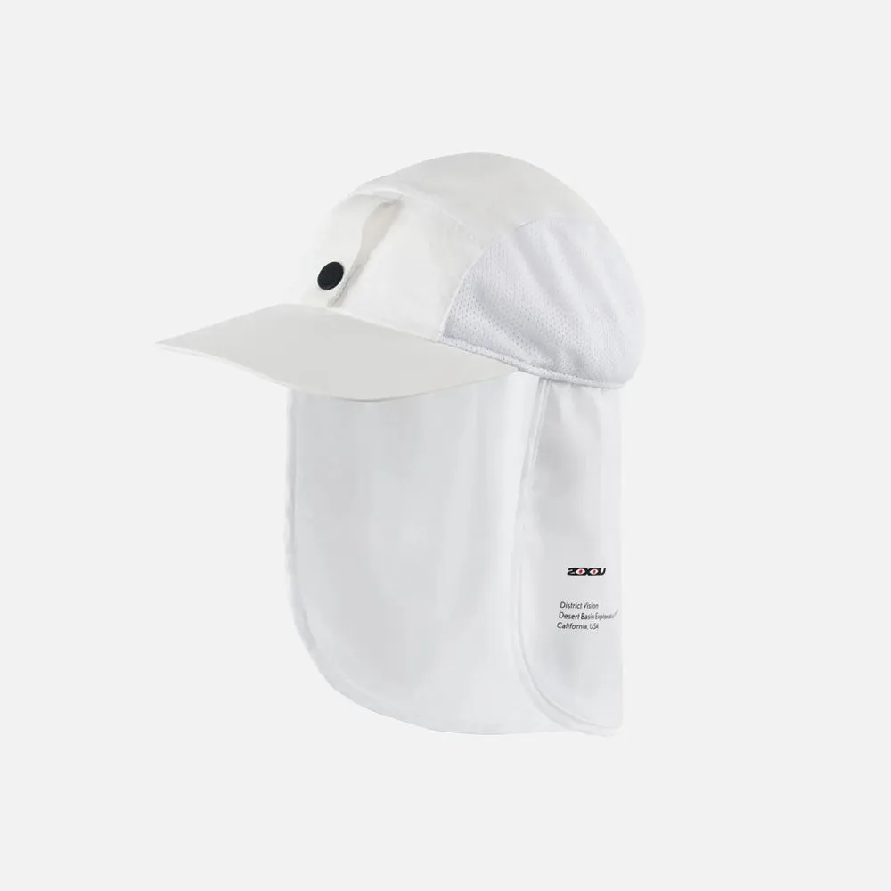 District Vision   2XU Ultralight Desert Hat - White