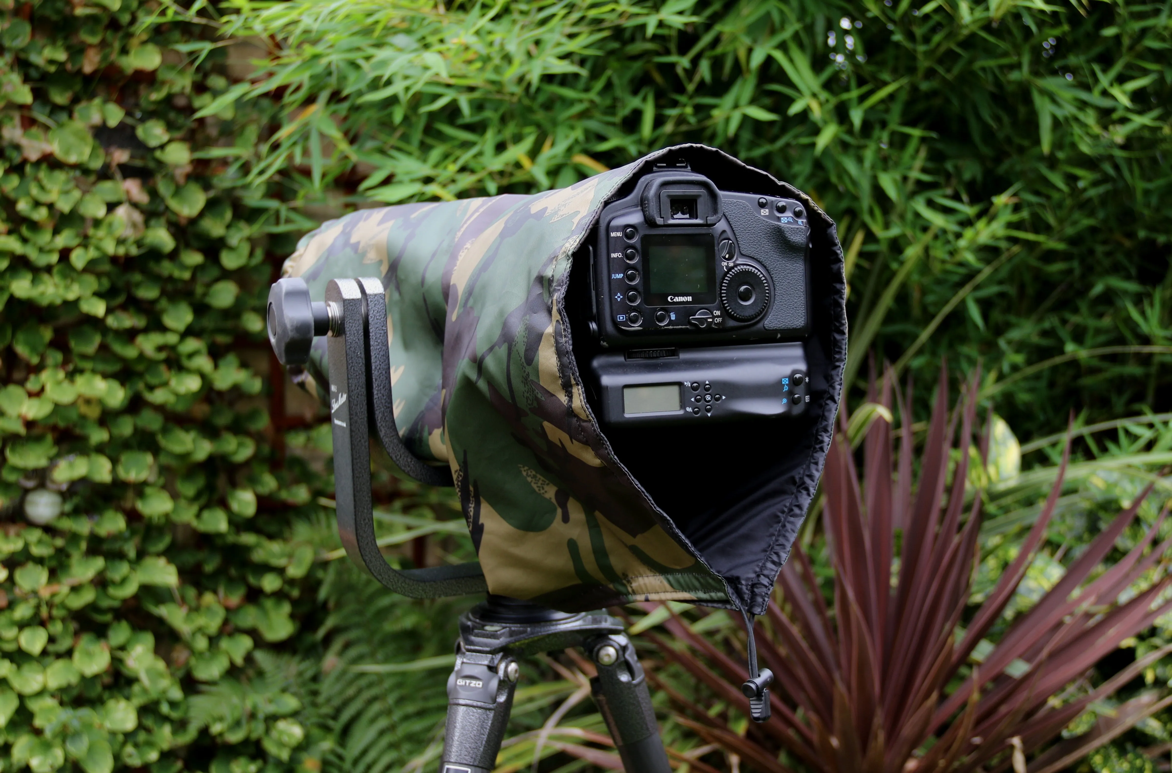 For TAMRON lens range Waterproof Reversible Double layer DPM Camo - Black or Olive Camera Lens Cover & CAP SET