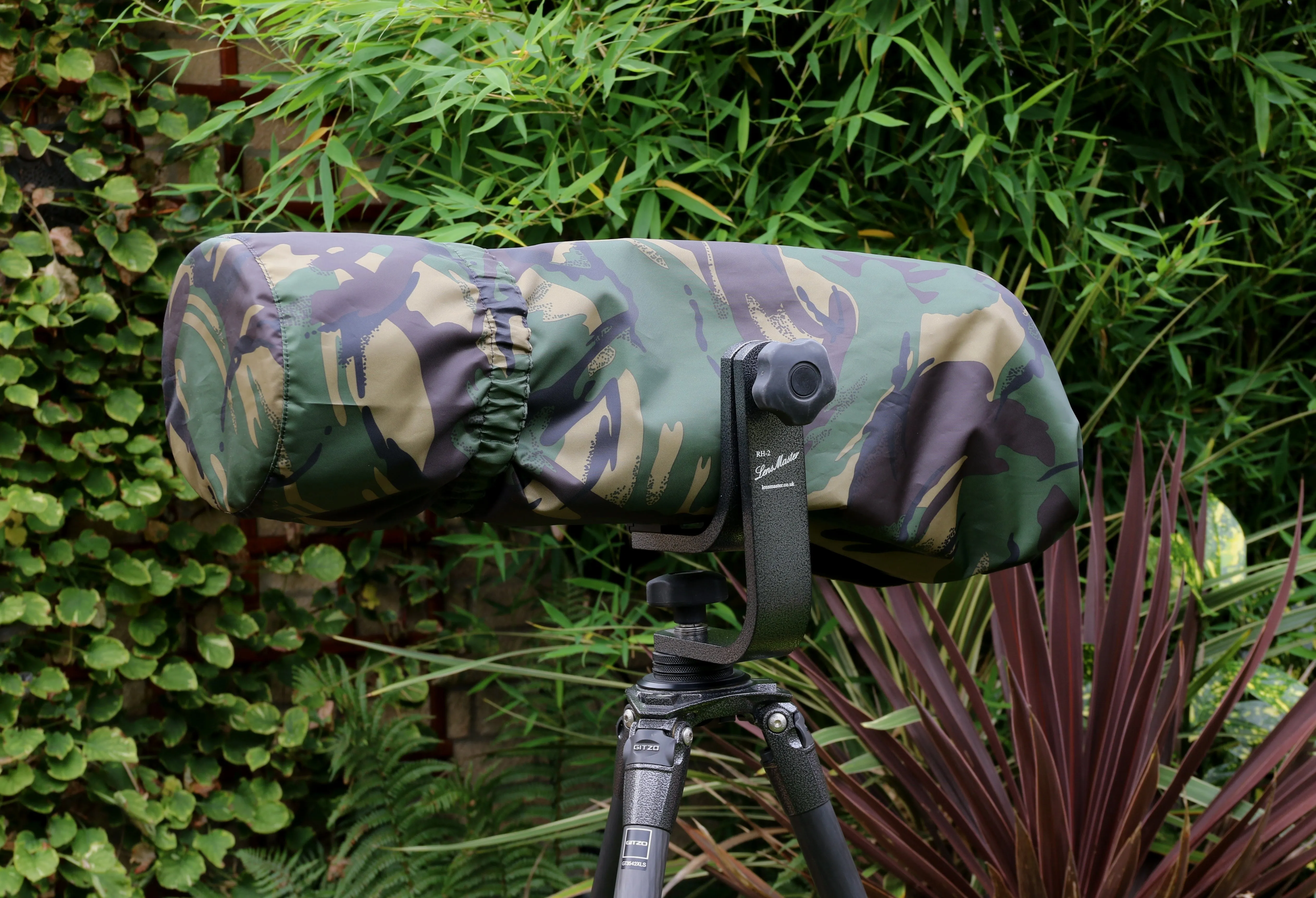 For TAMRON lens range Waterproof Reversible Double layer DPM Camo - Black or Olive Camera Lens Cover & CAP SET