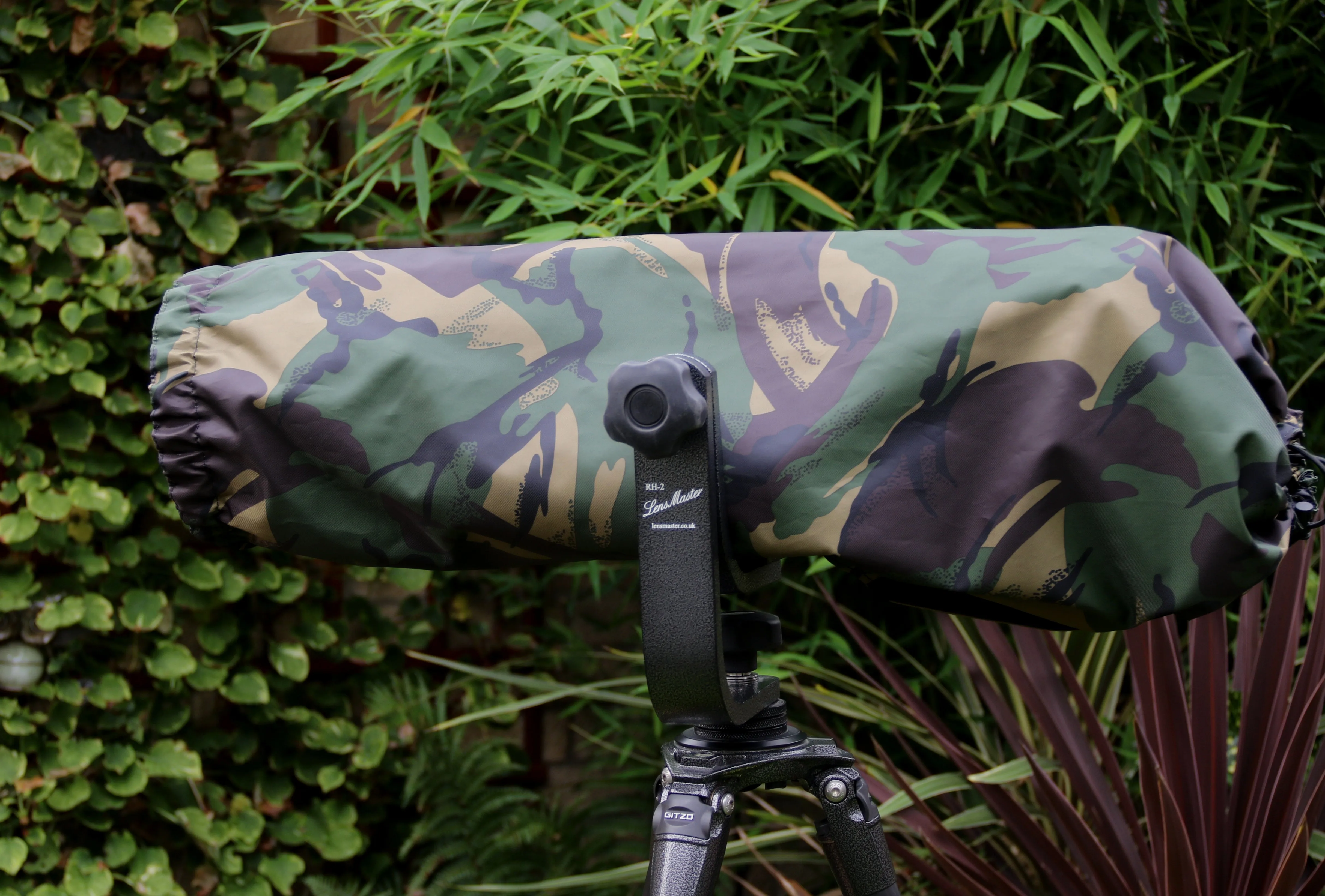For TAMRON lens range Waterproof Reversible Double layer DPM Camo - Black or Olive Camera Lens Cover & CAP SET