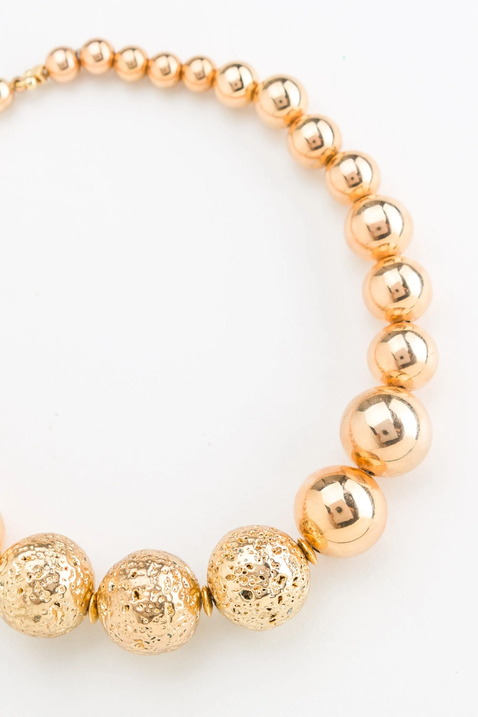 Goldie Ball Magnetic Choker