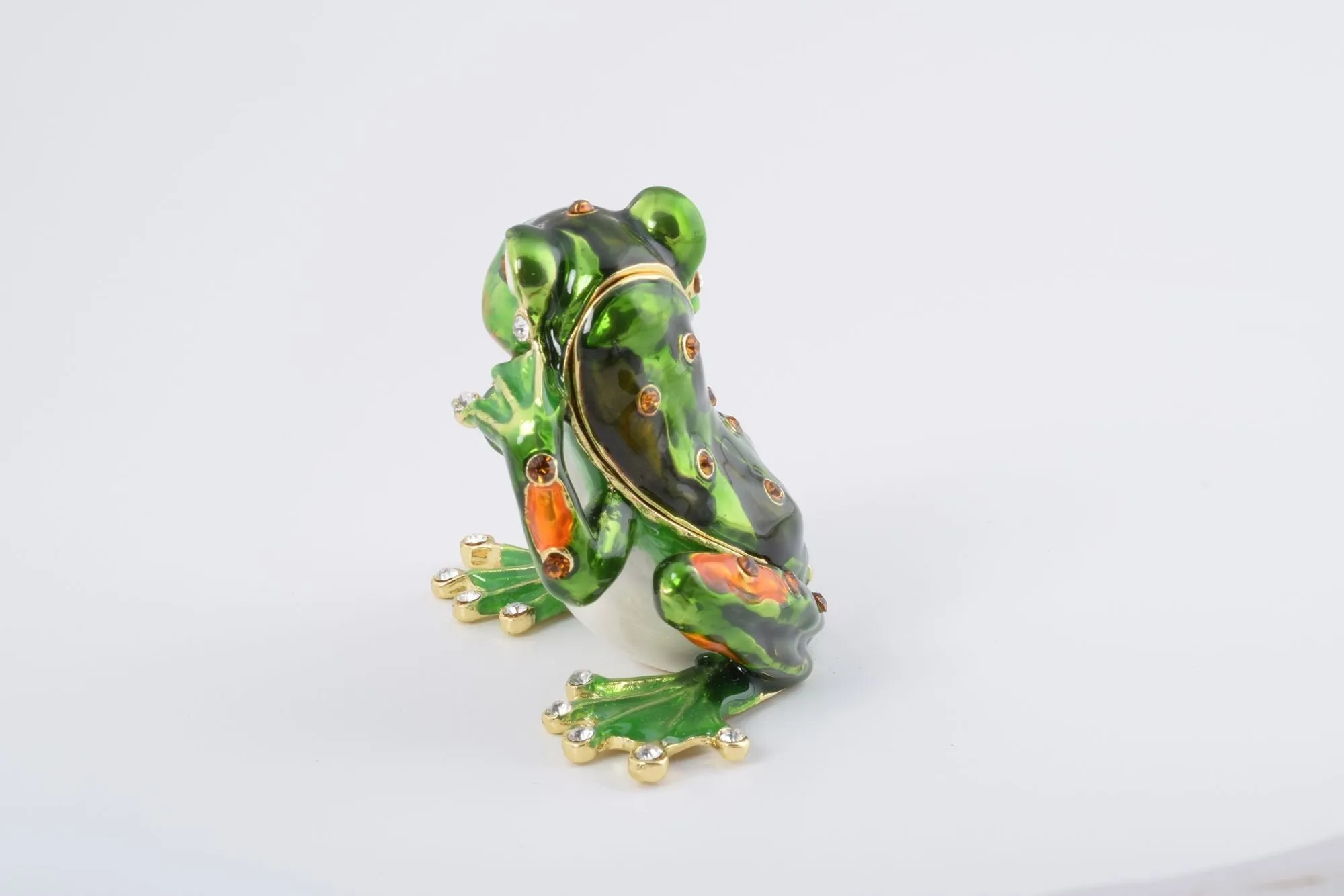 Green Frog Hear No Evil