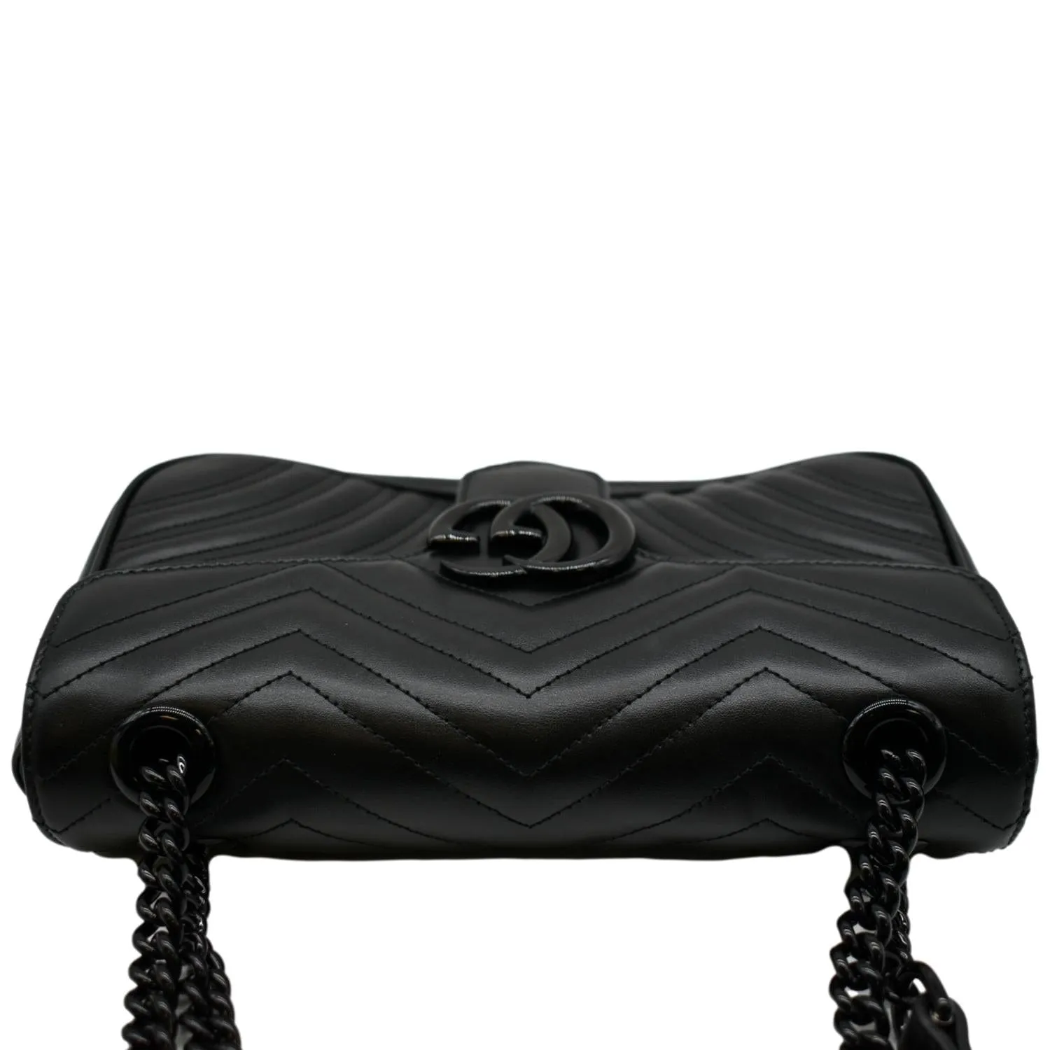 GUCCI GG Marmont Small Matelasse Chevron Leather Shoulder Bag Black 443497