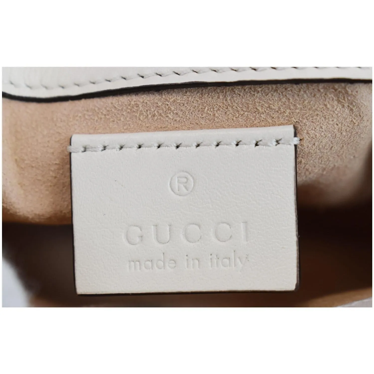 GUCCI GG Marmont Super Mini Matelasse Leather Shoulder Bag White 476433