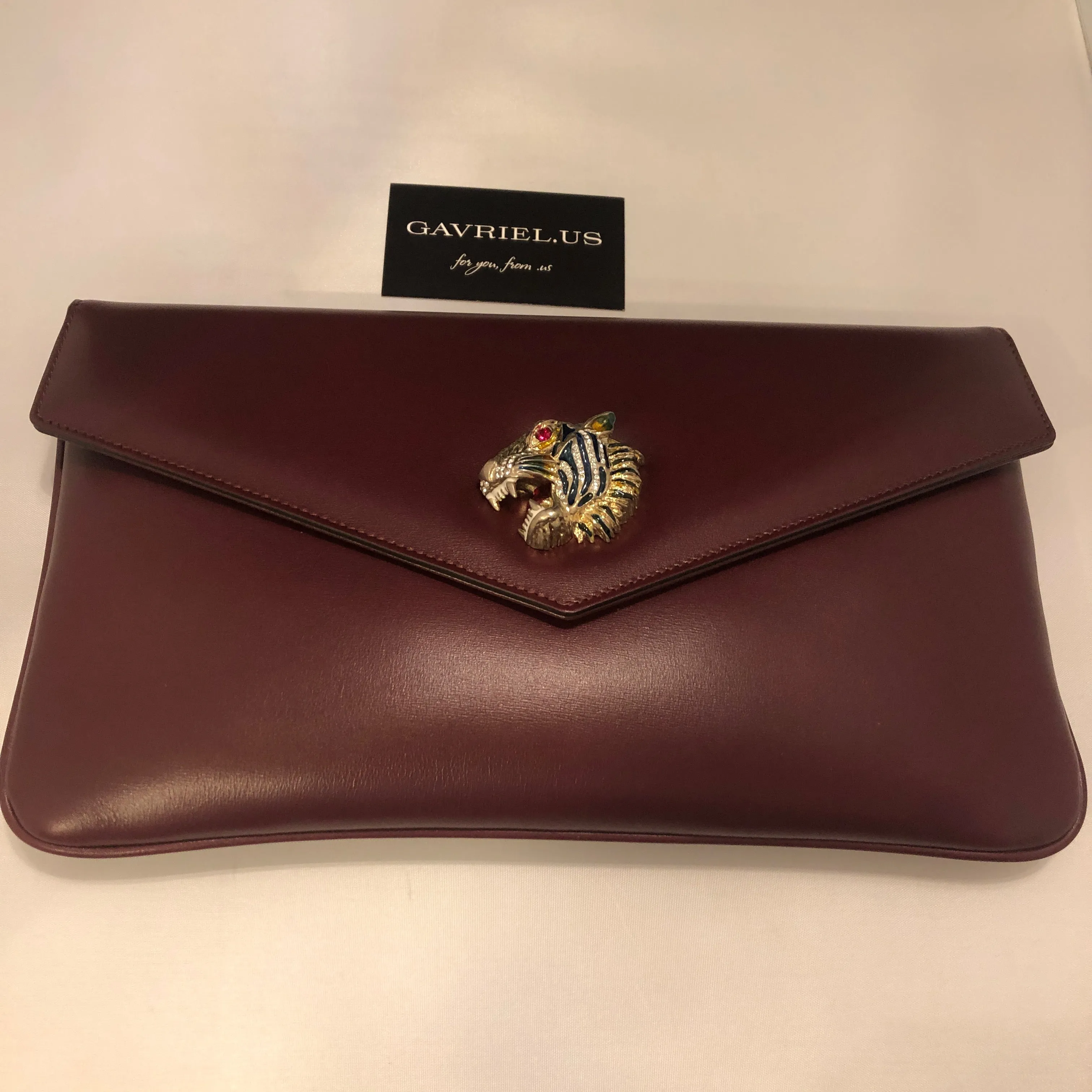 Gucci Rajah Leather Clutch in Burgundy