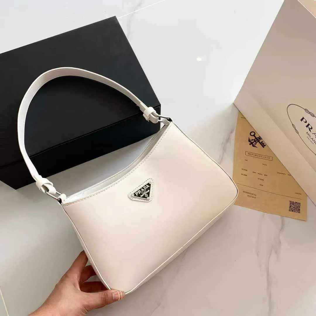 Hand Bag with box
