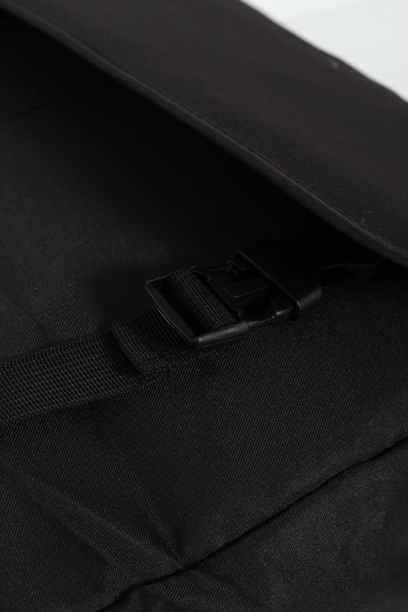 Laptop Messenger Bag - Black