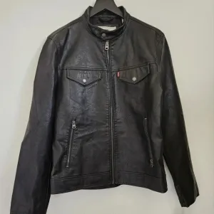 Levis Faux Leather Zip Up Jacket Medium in Black racer collar​