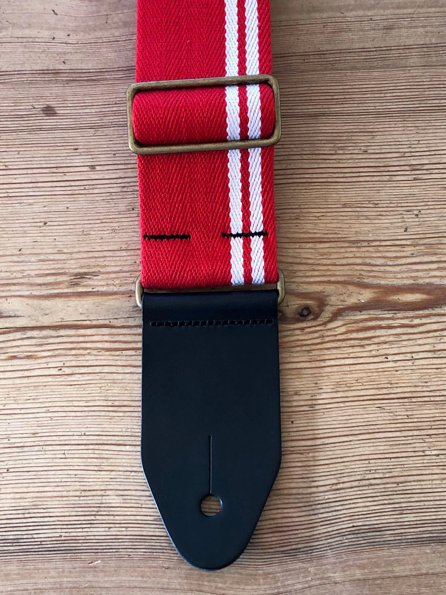 LG Red With White Racing Stripe Cotton Guitar Strap