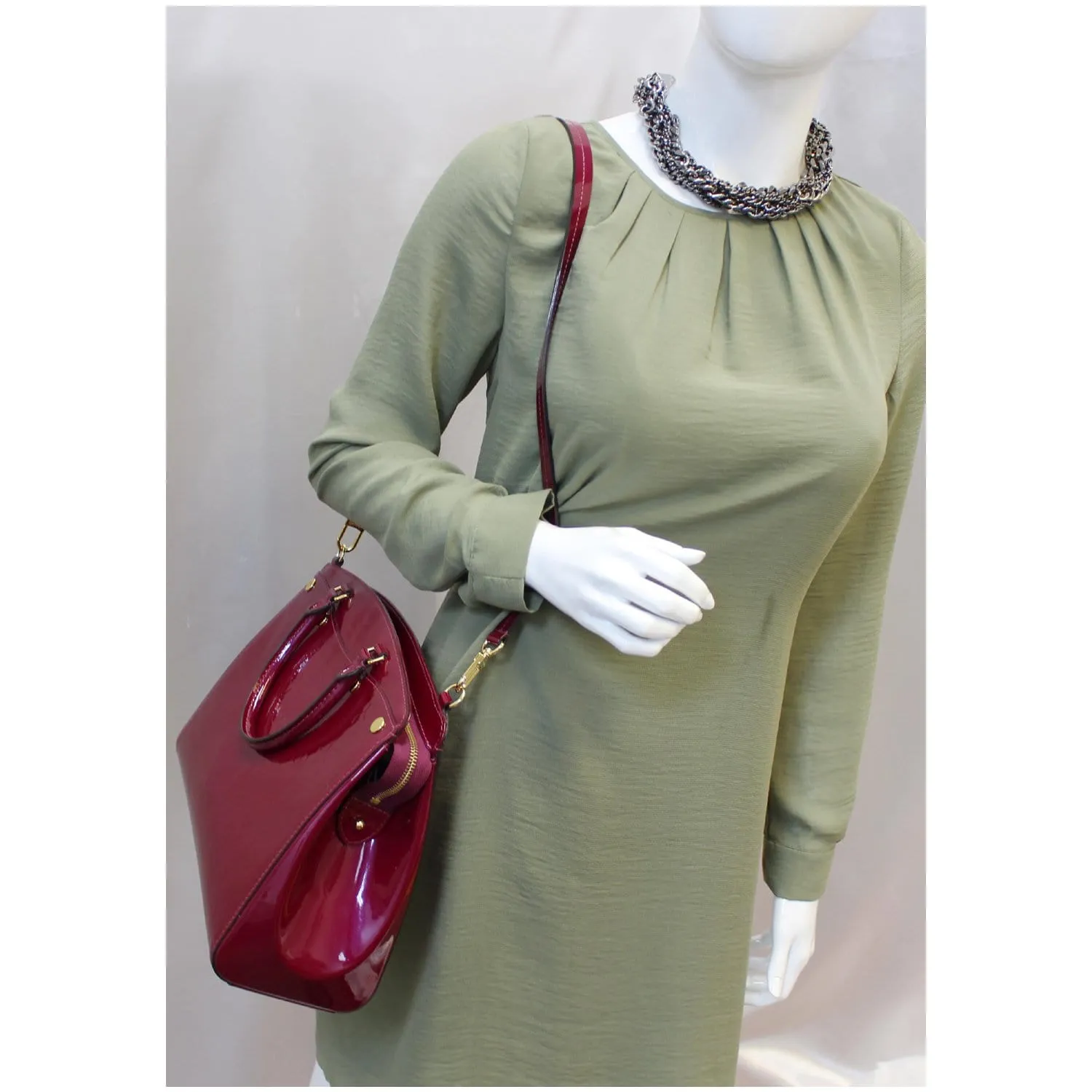 LOUIS VUITTON Brea MM NM Monogram Vernis Shoulder Bag Magenta