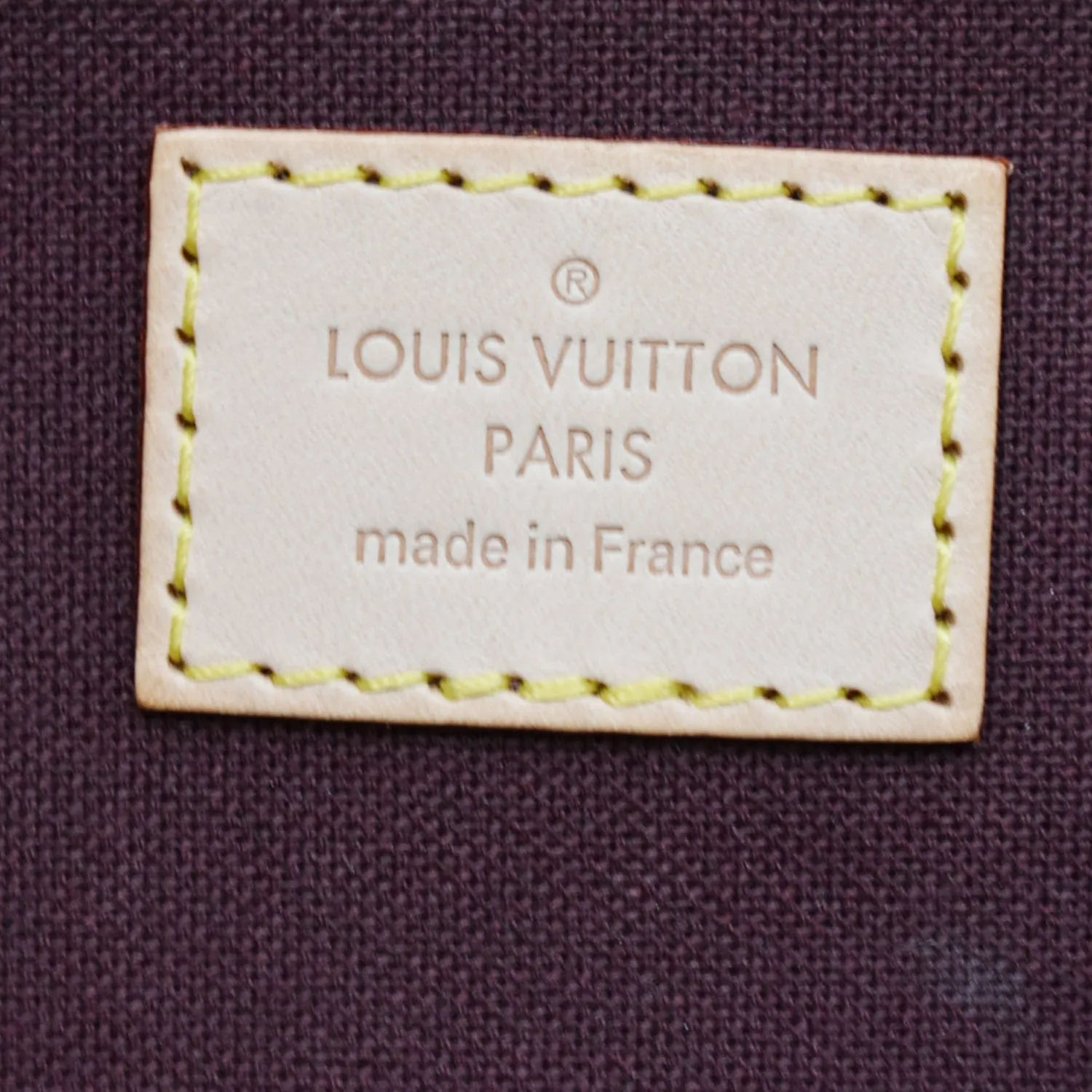 LOUIS VUITTON Favorite MM Monogram Canvas Crossbody Bag Brown