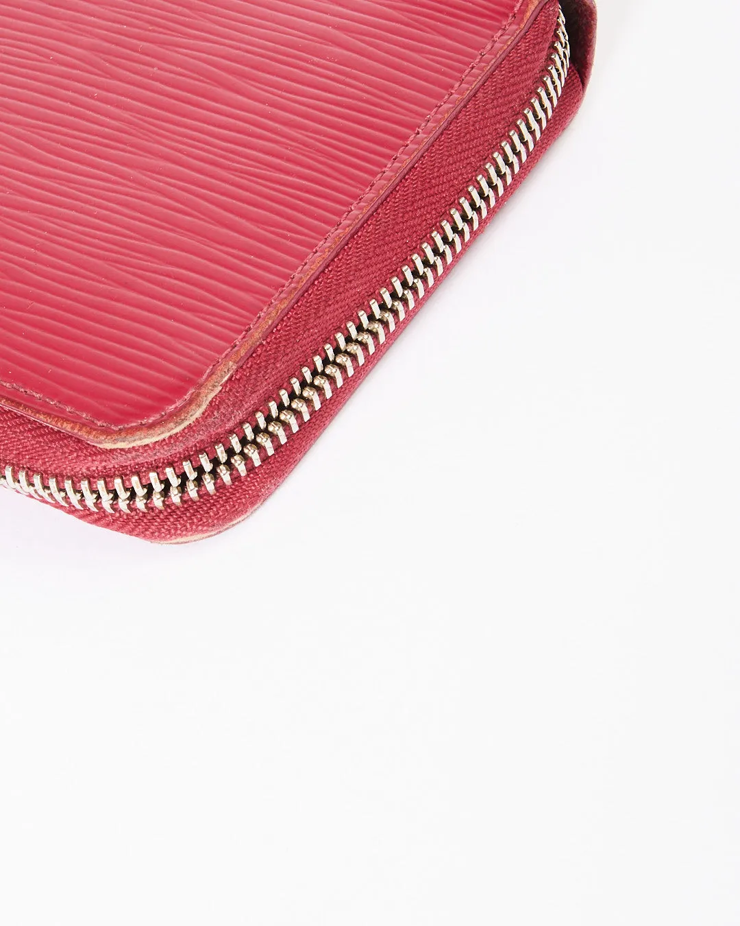 Louis Vuitton Fuchsia Epi Leather Zippy Wallet