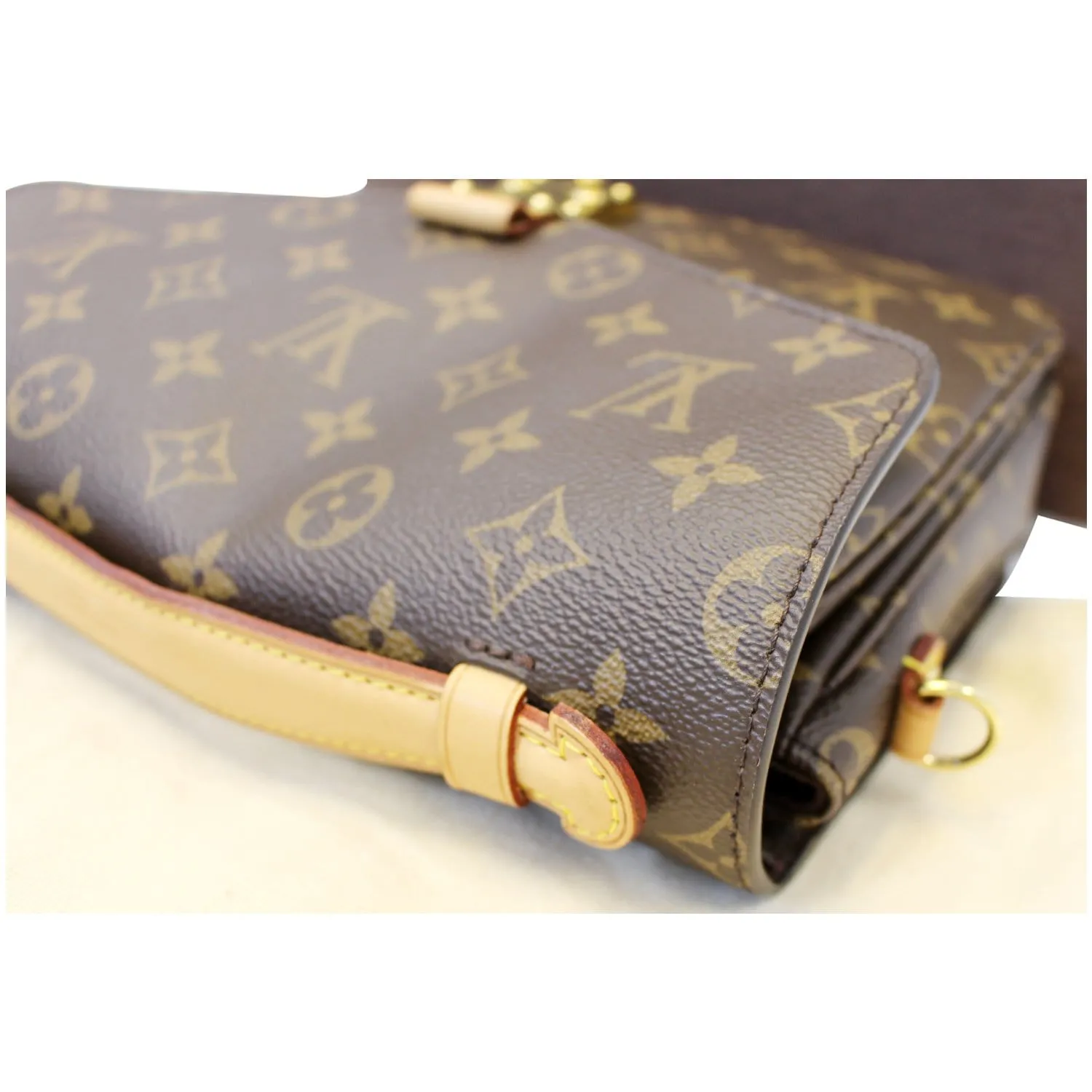 LOUIS VUITTON Metis Pochette Monogram Canvas Crossbody Bag