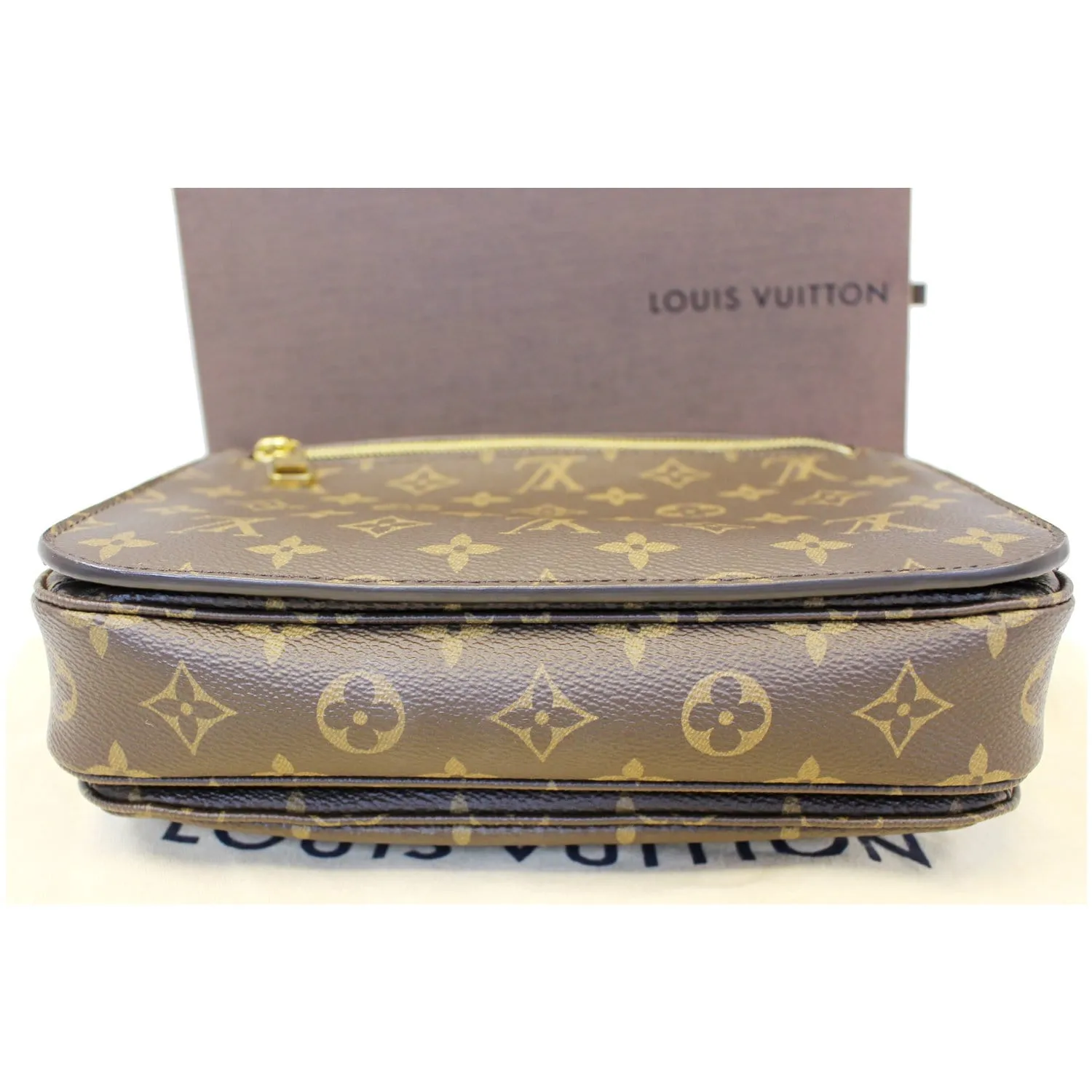 LOUIS VUITTON Metis Pochette Monogram Canvas Crossbody Bag