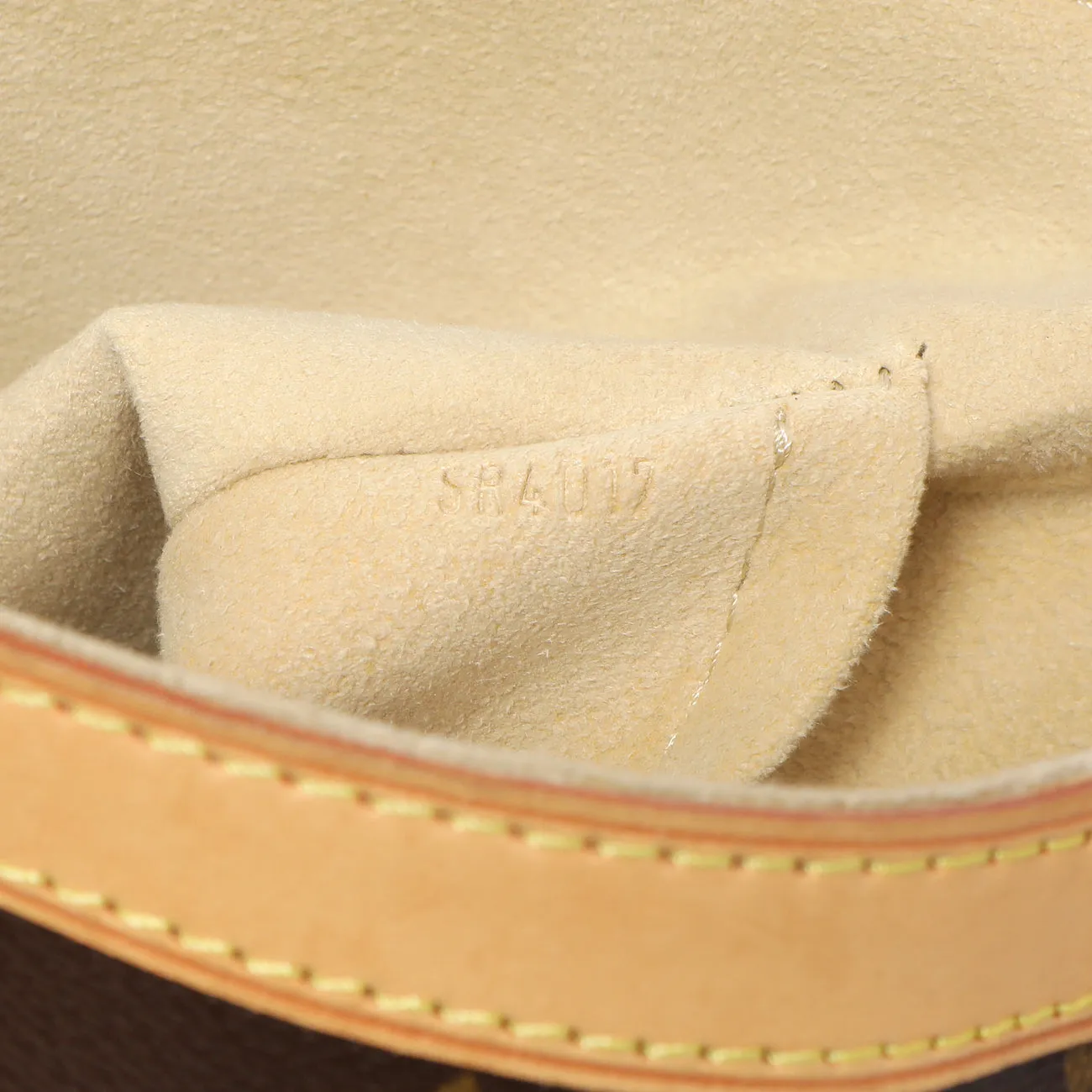 Louis Vuitton Monogram Beverly MM