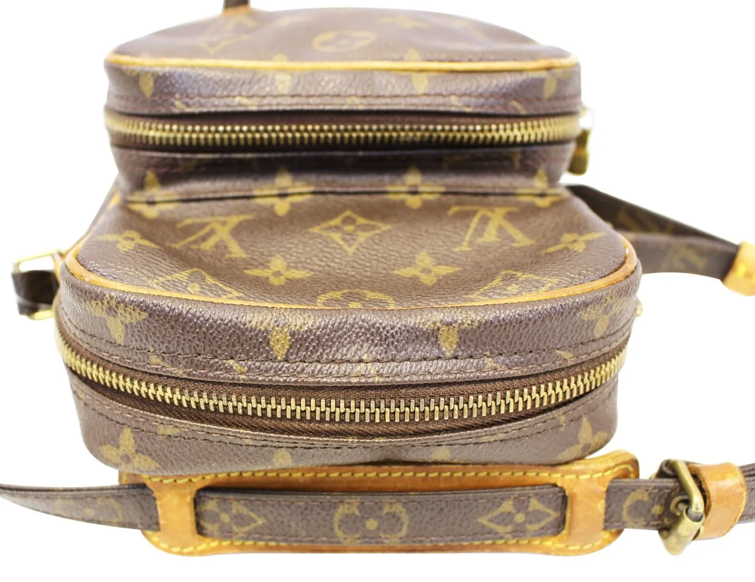 LOUIS VUITTON Monogram Canvas Amazone Crossbody Bag
