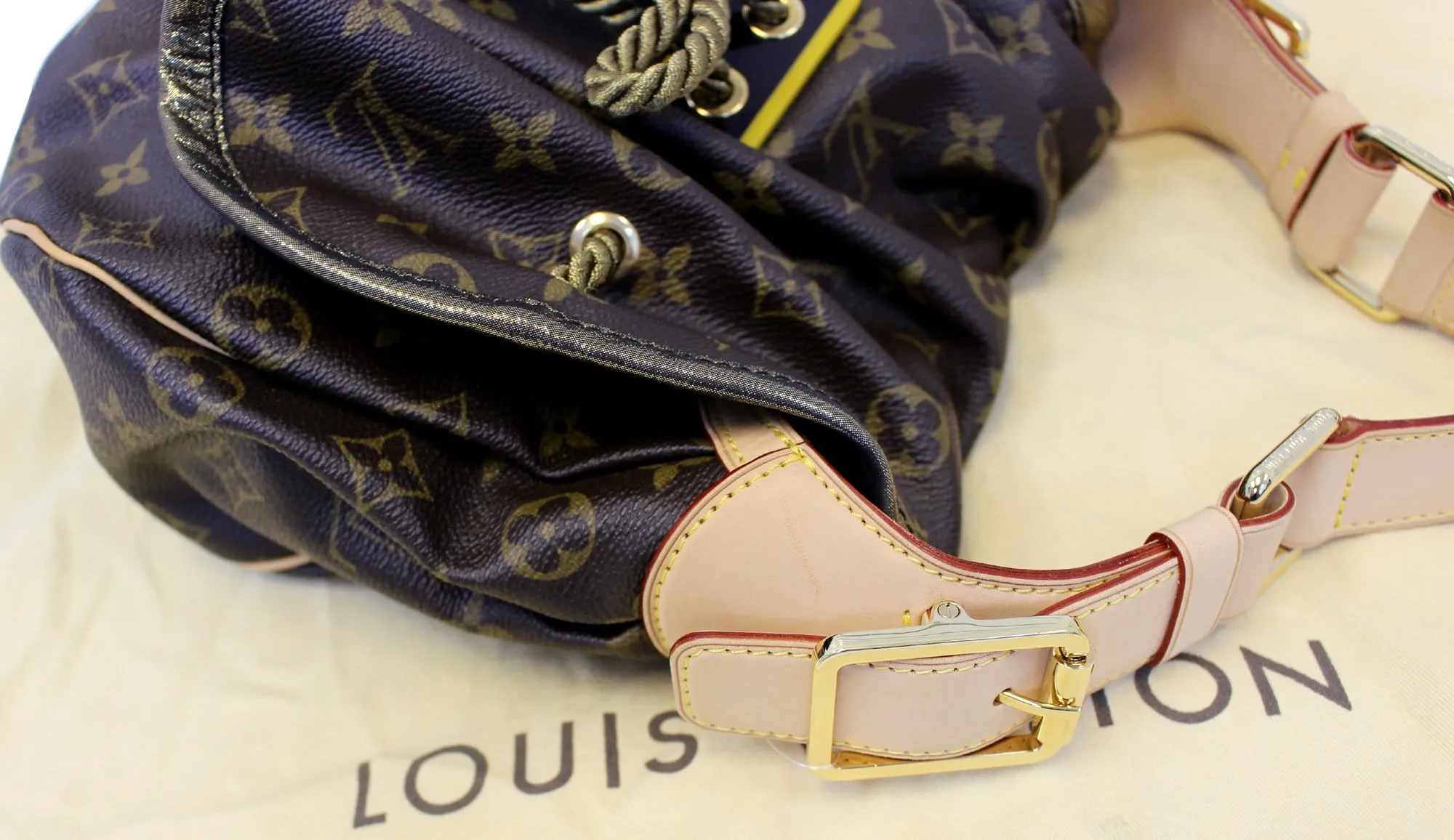 LOUIS VUITTON Monogram Canvas Kalahari PM Shoulder Handbag Limited