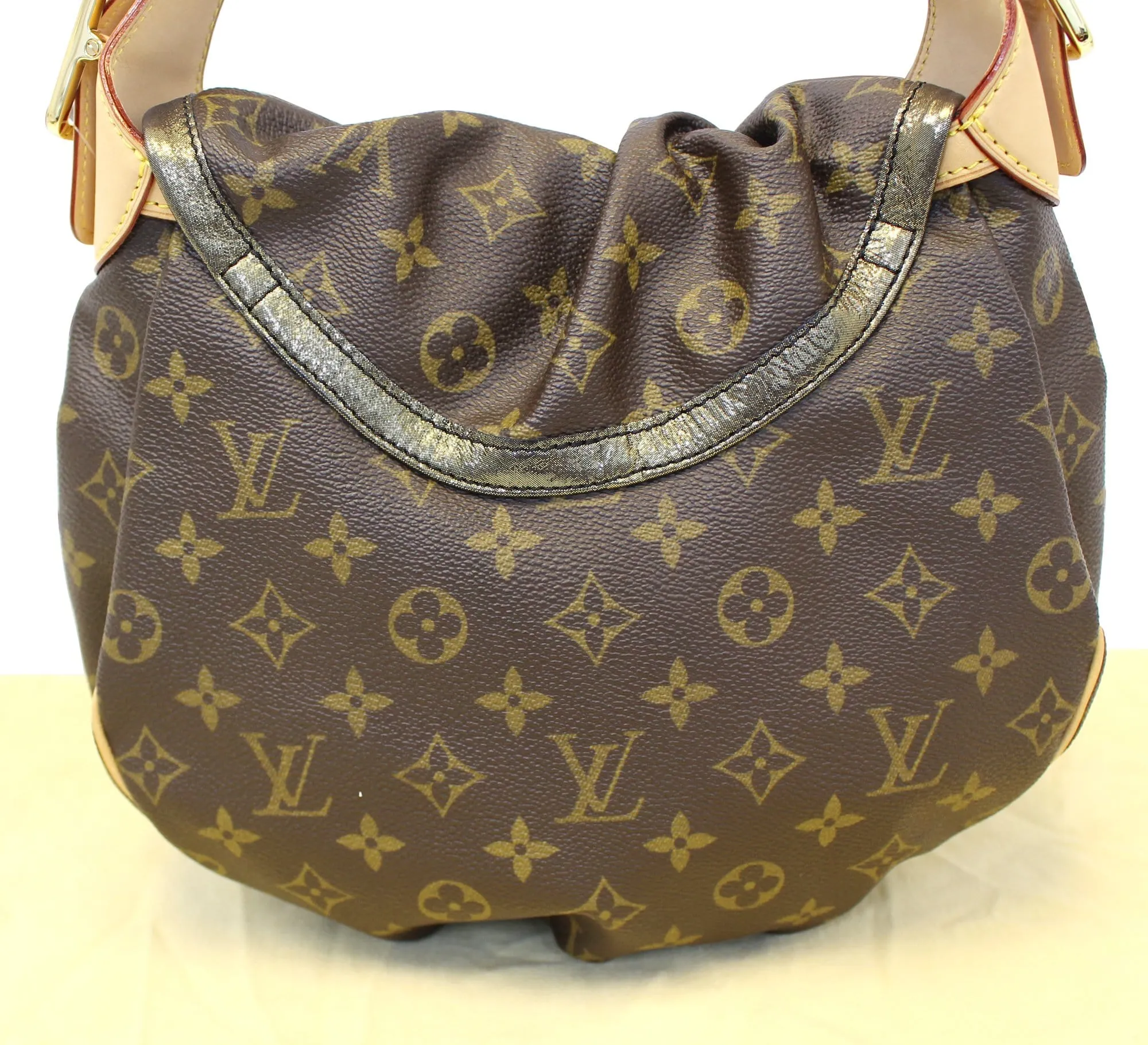 LOUIS VUITTON Monogram Canvas Kalahari PM Shoulder Handbag Limited