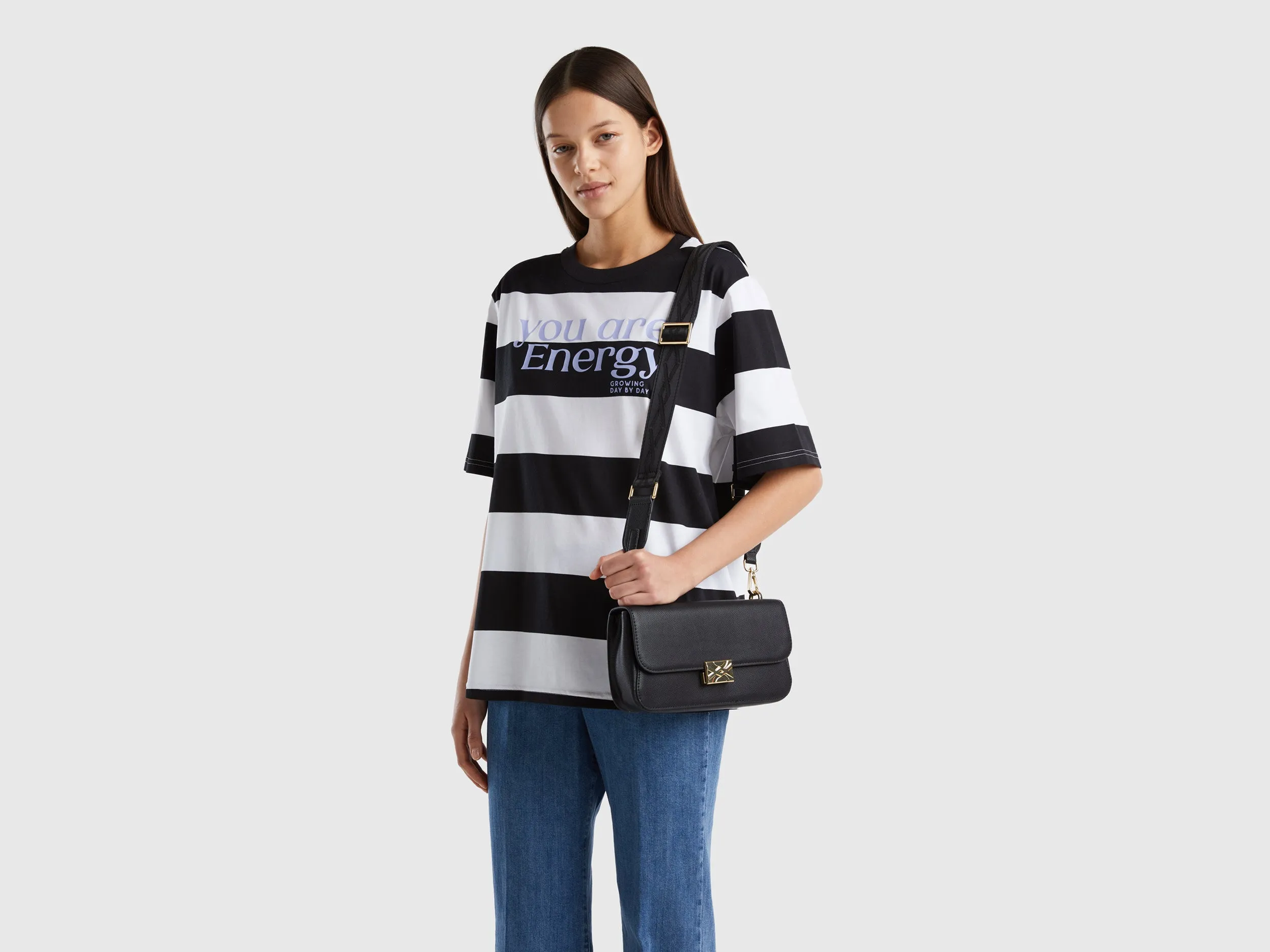 MEDIUM BLACK BE BAG