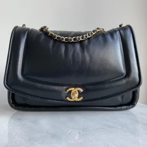 Medium Vintage Puffy Flap Bag in Black Lambskin