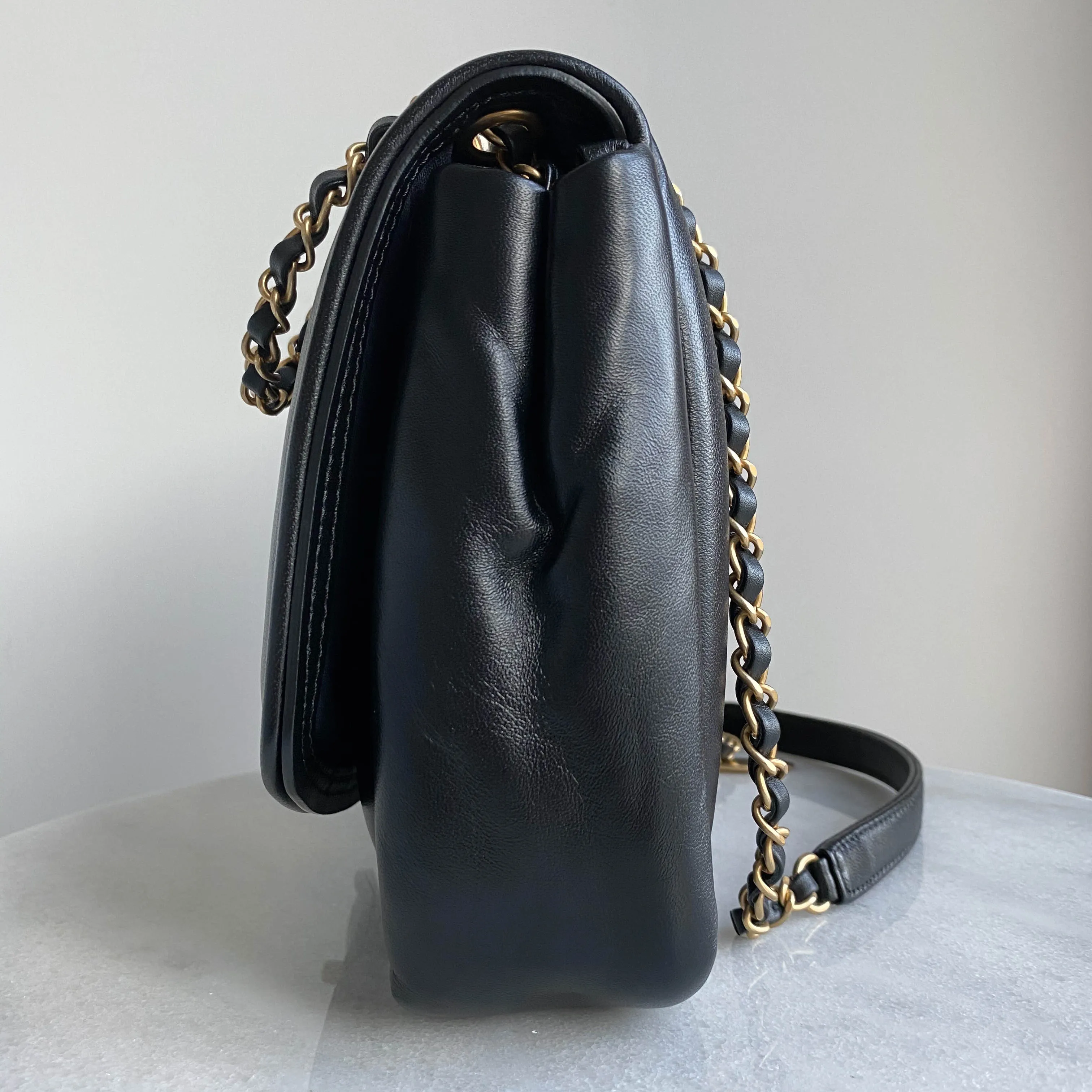 Medium Vintage Puffy Flap Bag in Black Lambskin