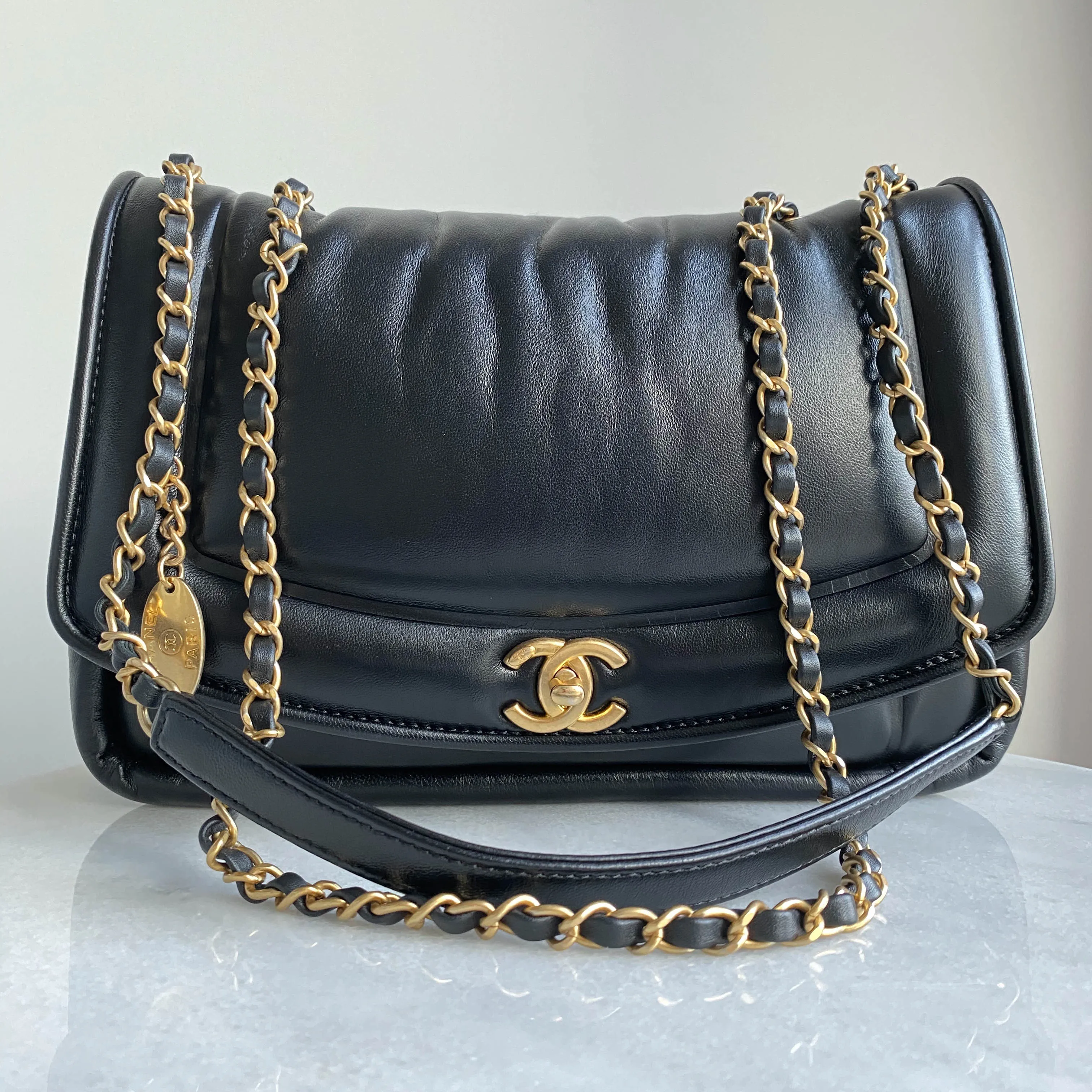 Medium Vintage Puffy Flap Bag in Black Lambskin