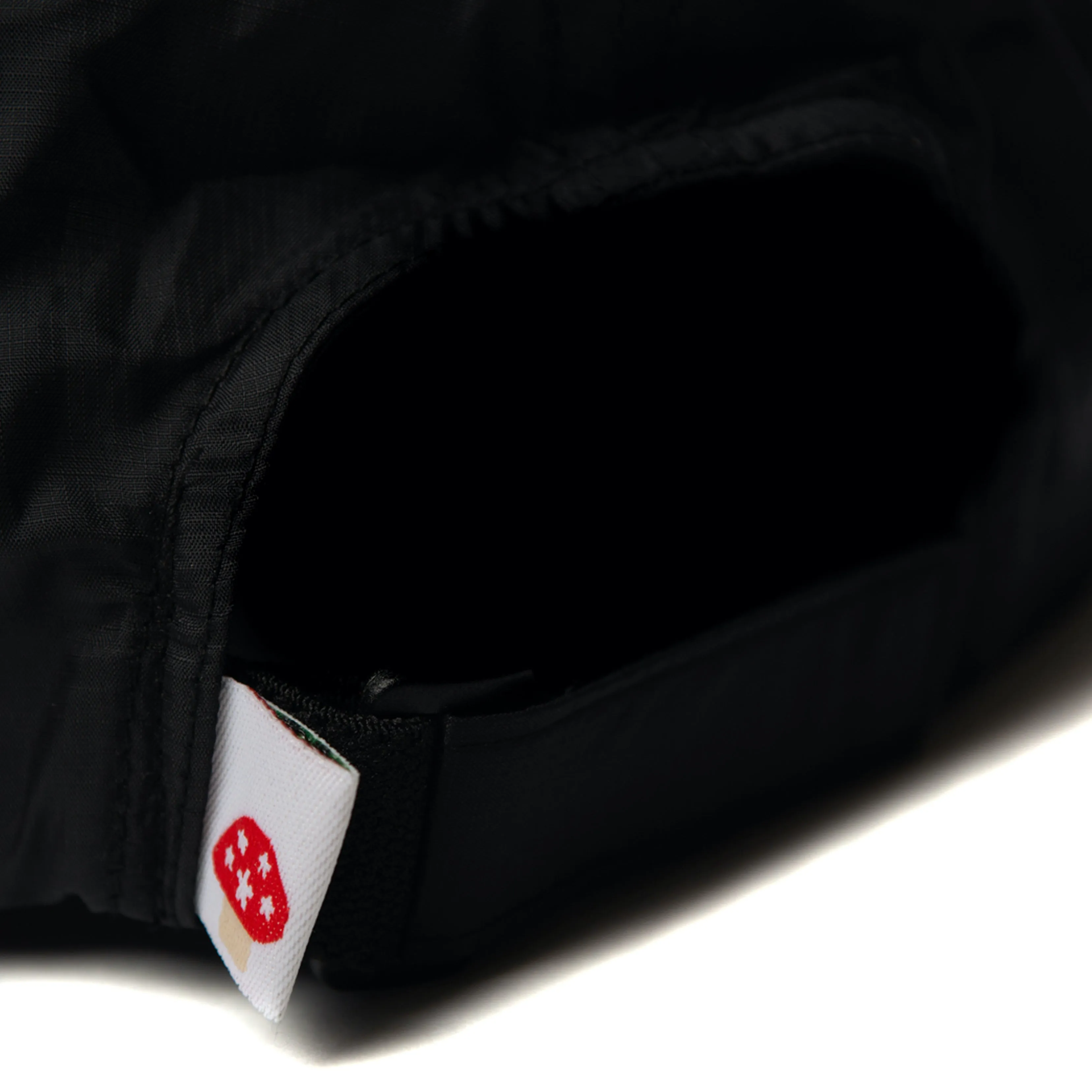 Nylon Stingwater Melting Logo Hat Black
