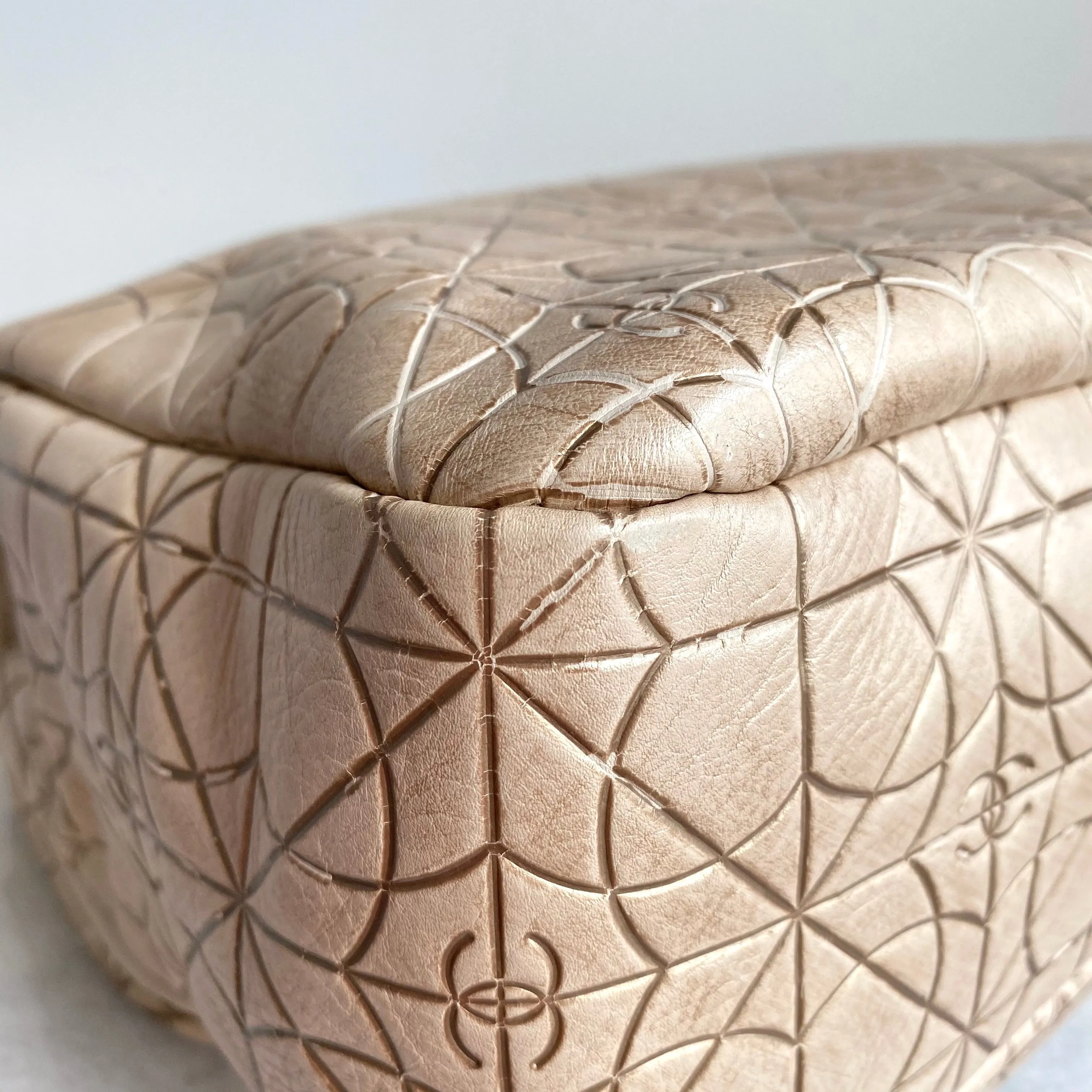 Paris-Moscou Moujik Sand Beige Flap Bag