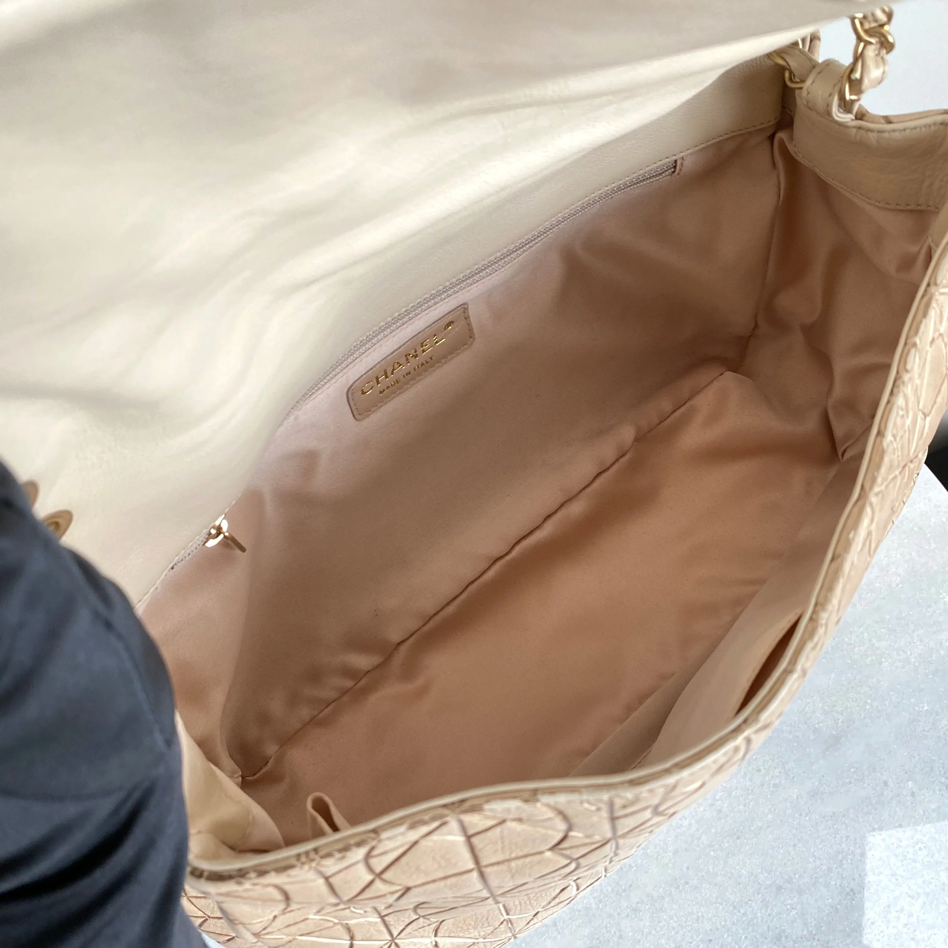 Paris-Moscou Moujik Sand Beige Flap Bag
