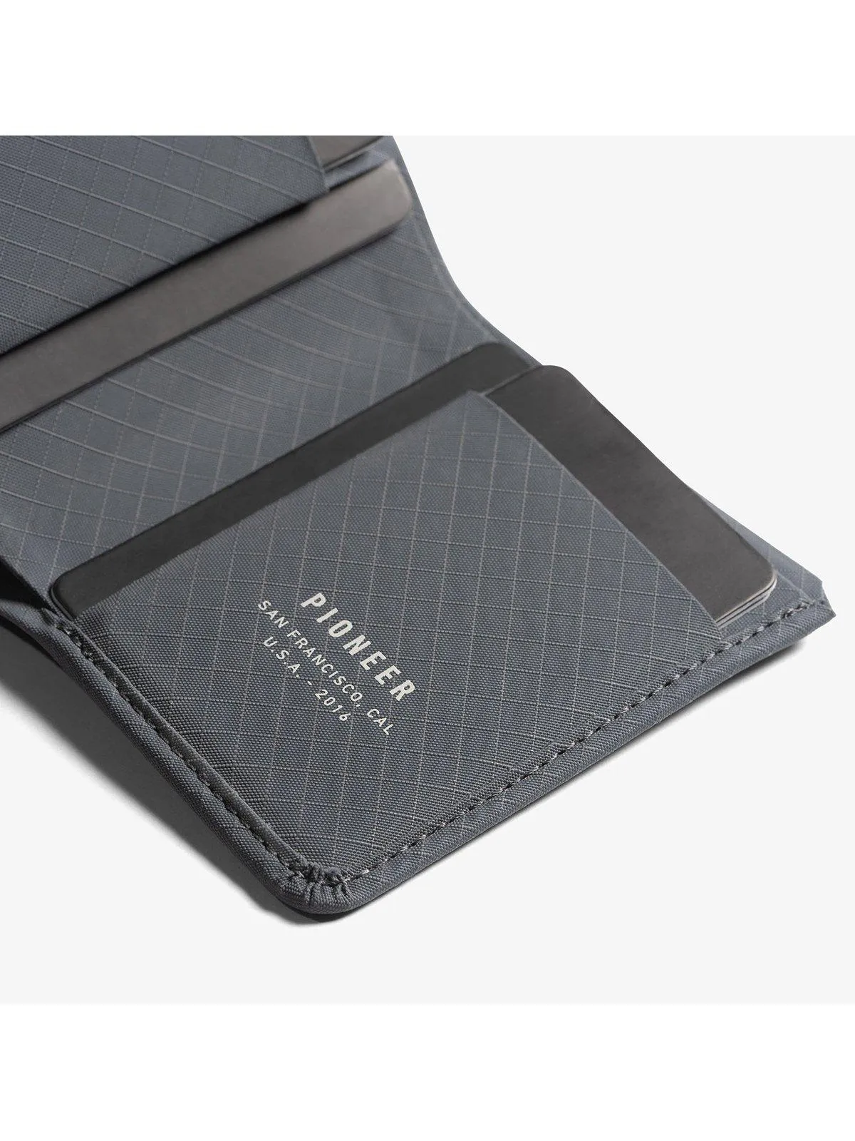 Pioneer Altitude Billfold Wallet 3PN Slate