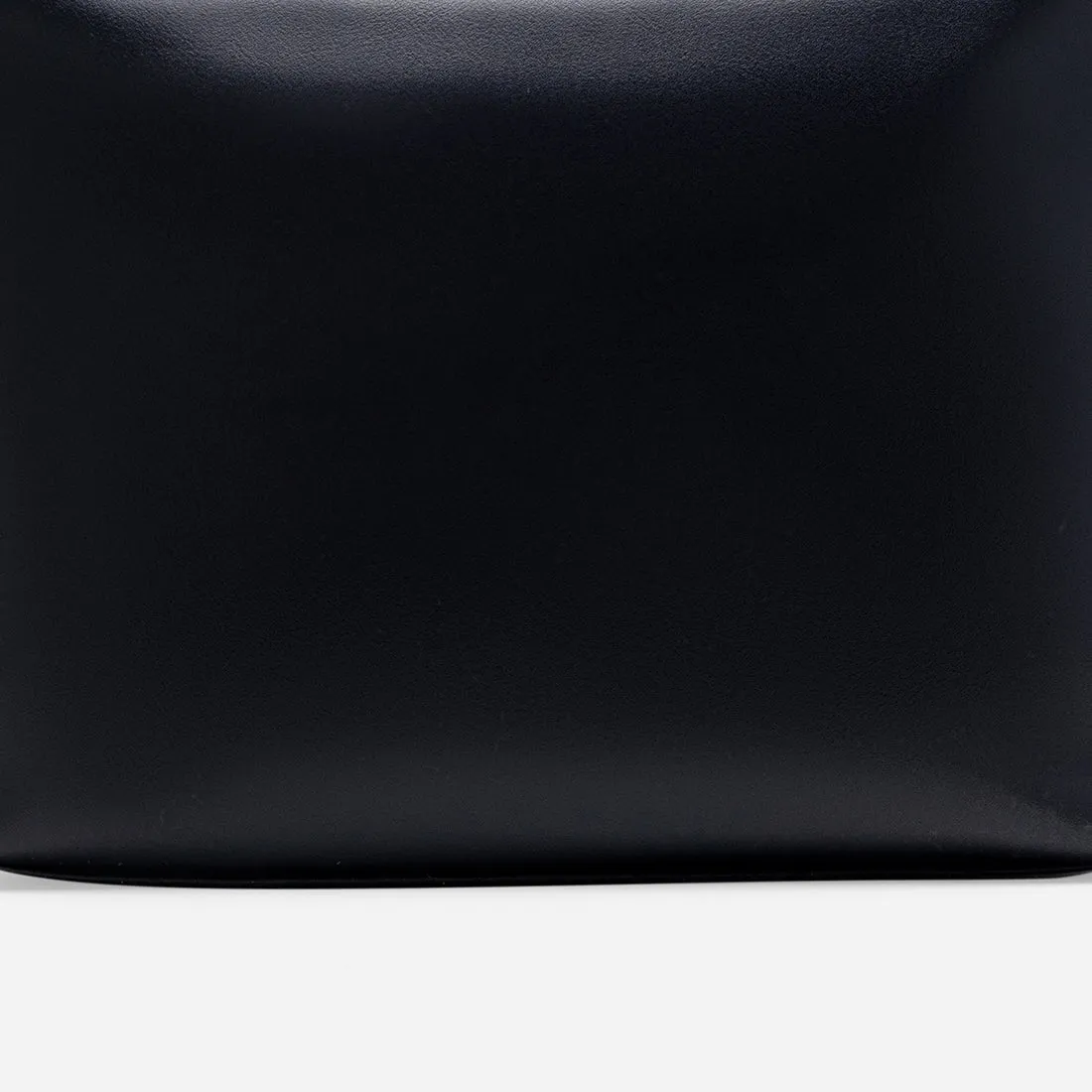 Poppy Medium Shoulder Bag