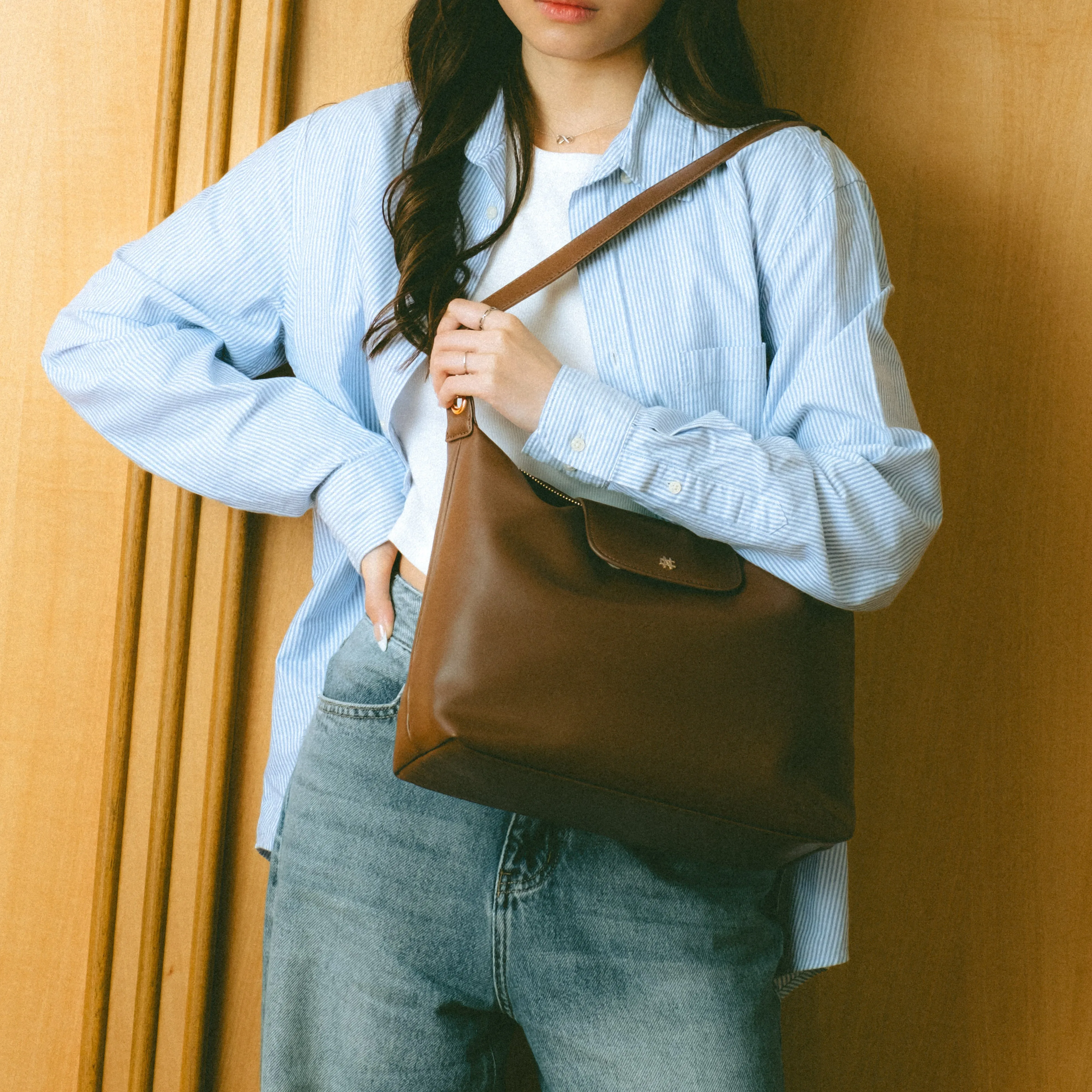 Poppy Medium Shoulder Bag