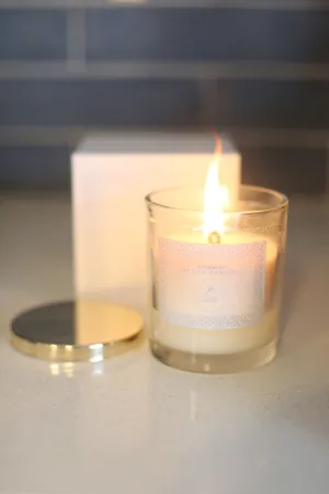 Pyar & Co. Sunshine on Your Shoulders Candle
