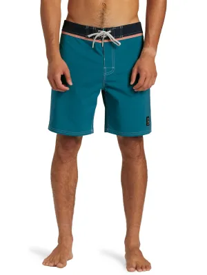 Quiksilver Mens Original Straight Leg Solid 18" Boardshorts