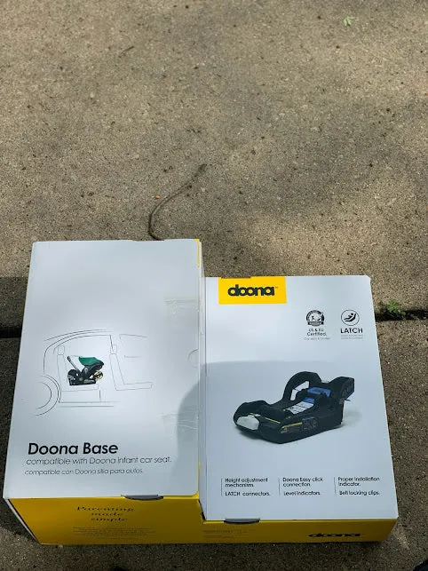 "New"  Infant Convertible Car Seat Base