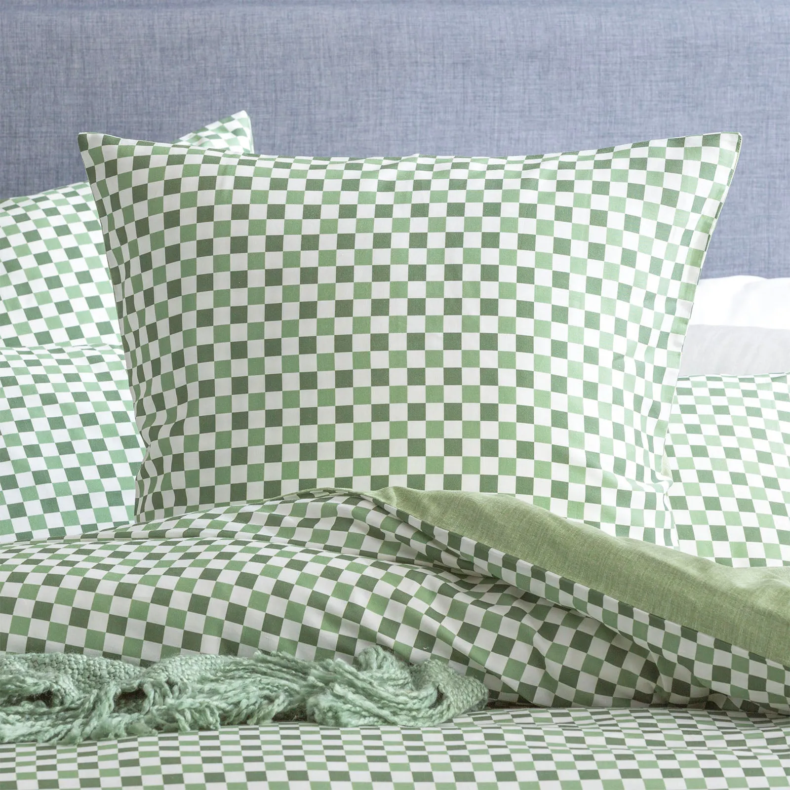 Renee Taylor 300 TC Cotton Reversible Quilt cover Set - Chessboard Sage