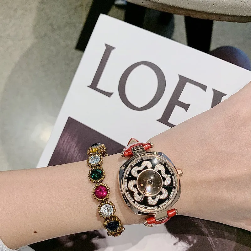 Rotatable Dial Four-Leaf Pattern Women's Watch
