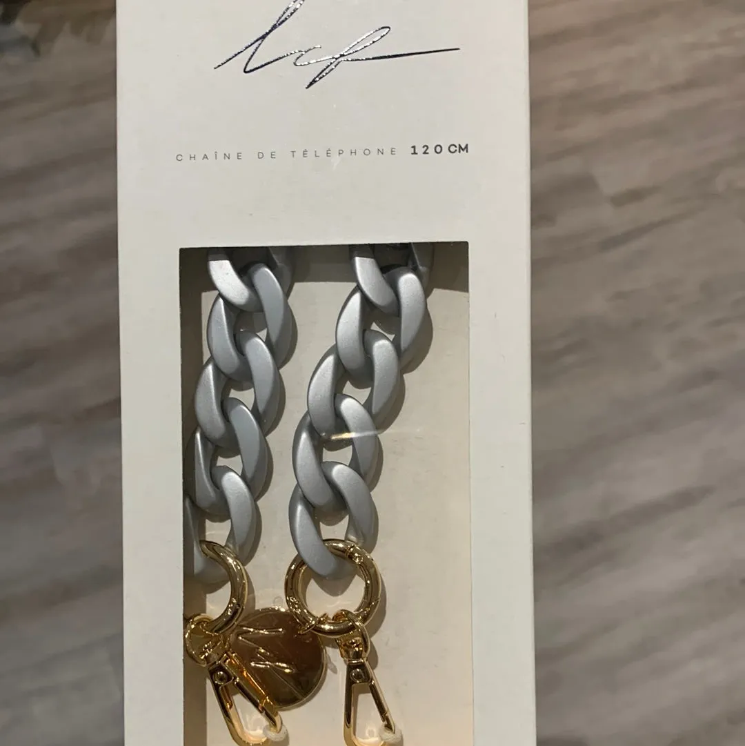 Sarah Cell Phone Chain (SILVER)