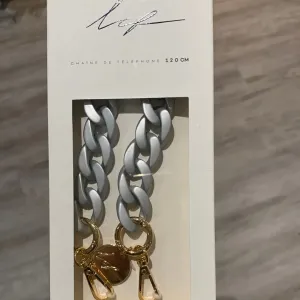 Sarah Cell Phone Chain (SILVER)