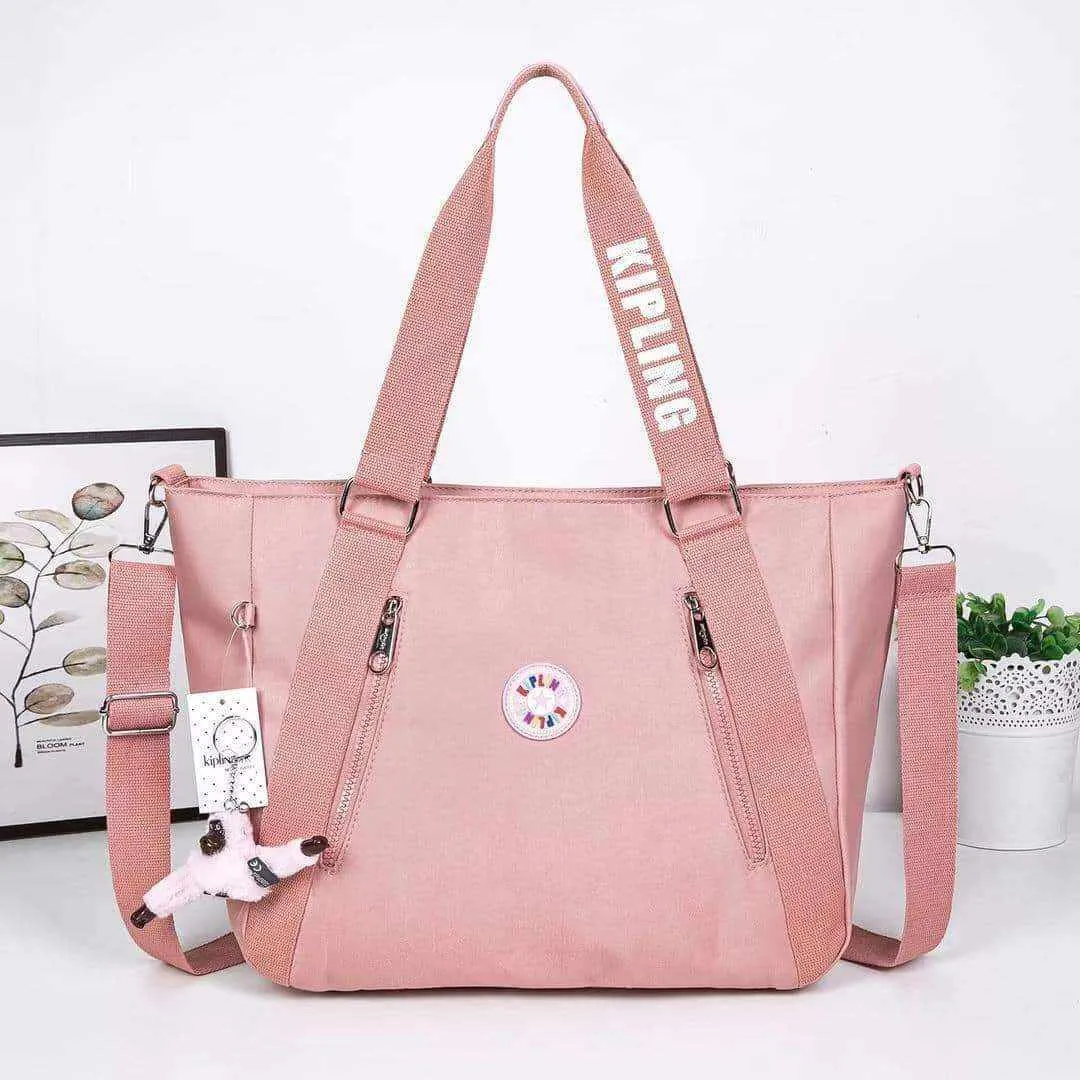 Shoulder bag / sling bag