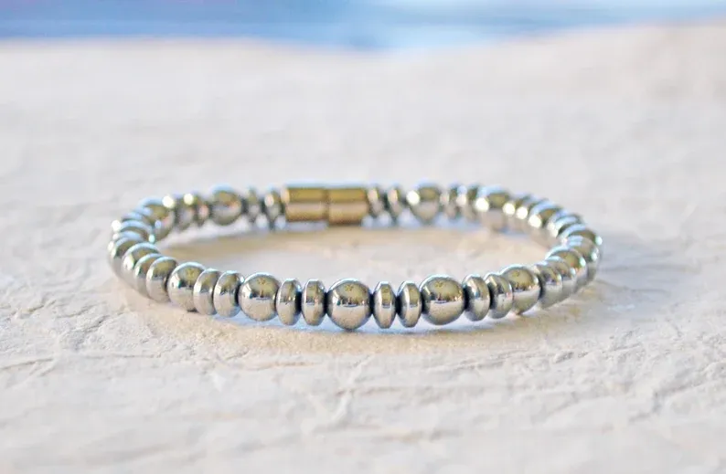 Silver Metallic Magnetic Bracelet for Pain