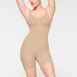 SKIMS SEAMLESS SCULPT MID THIGH BODYSUIT in Clay NEW